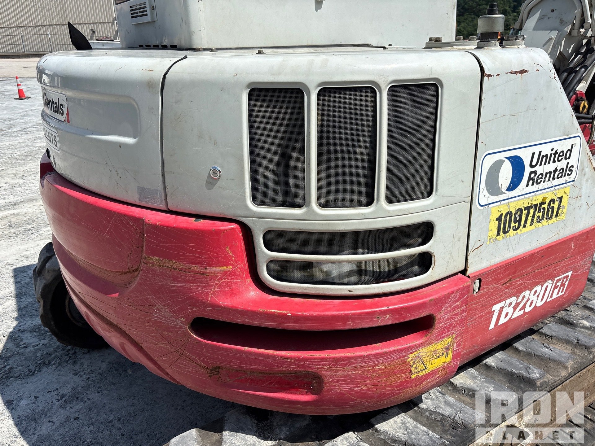 2019 Takeuchi TB280FR