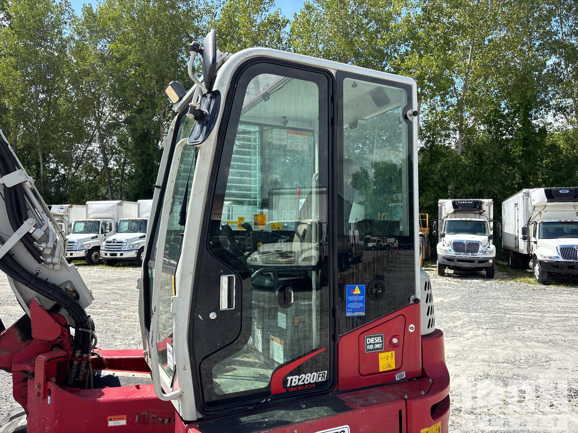2019 Takeuchi TB280FR