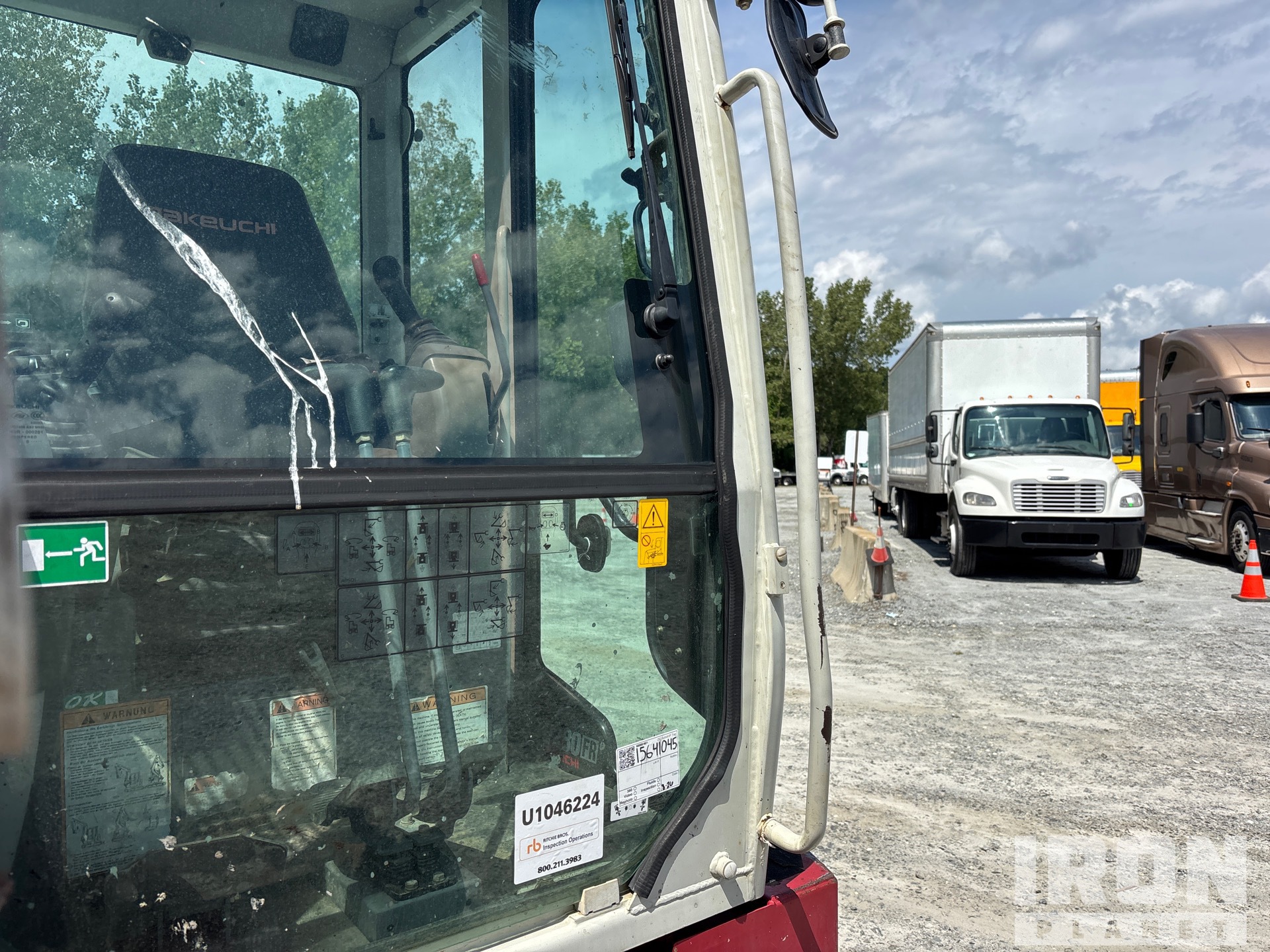 2019 Takeuchi TB280FR