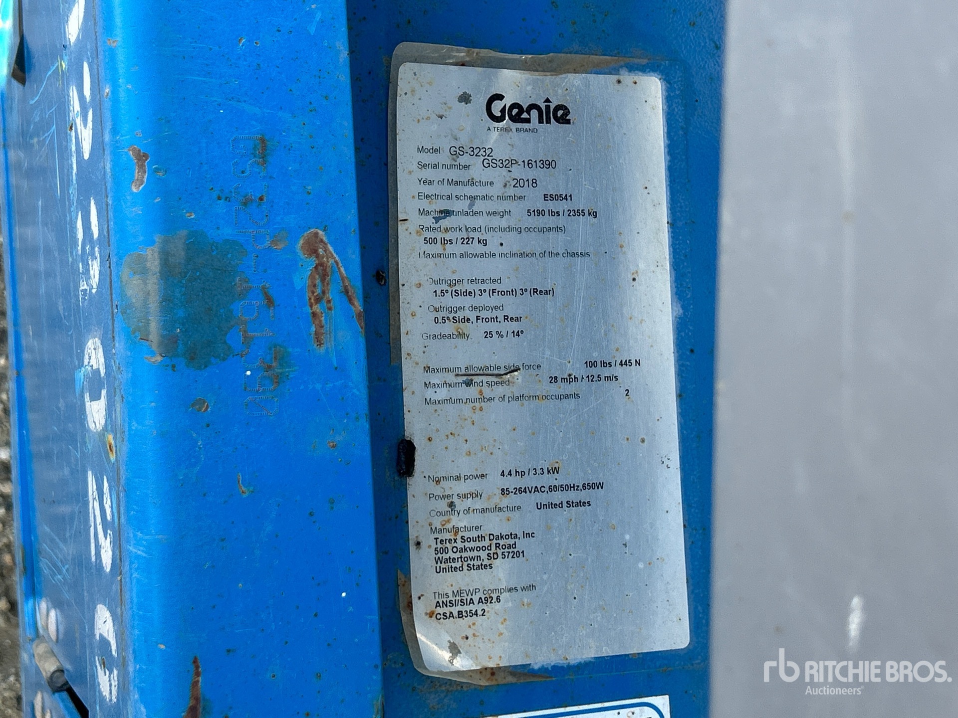 2018 Genie GS-3232