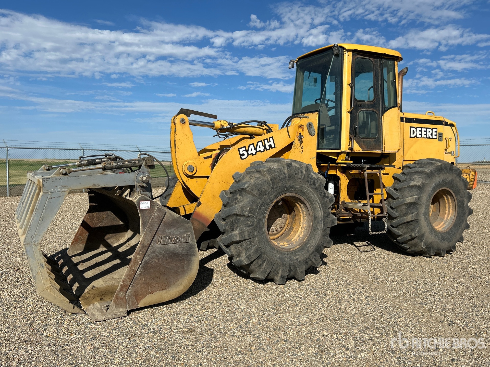 Photo of 1998 John Deere 544H