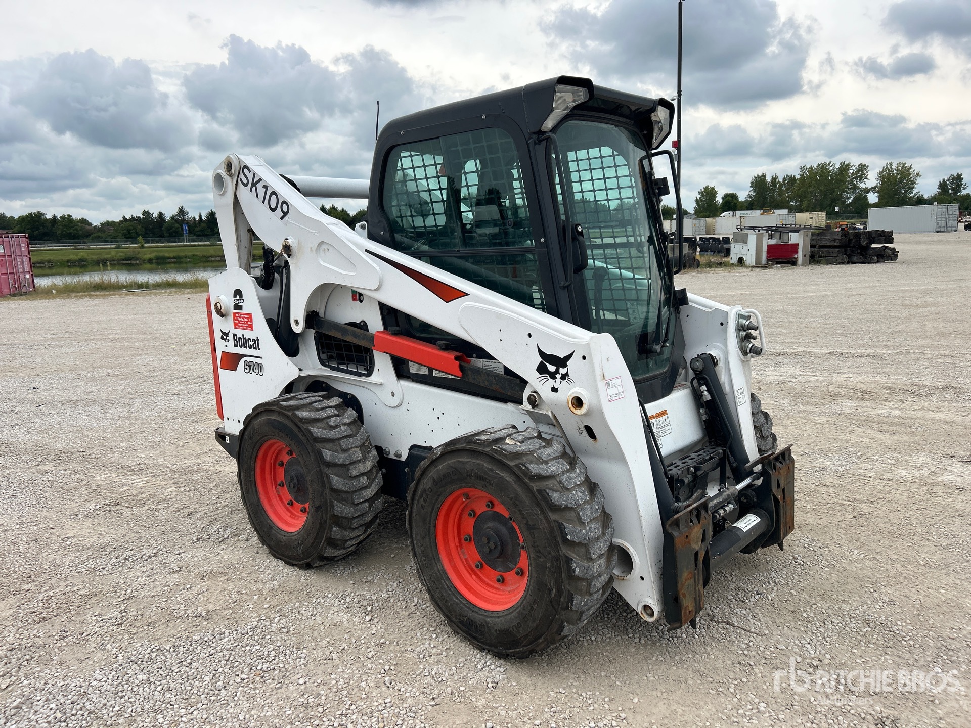2019 Bobcat S740