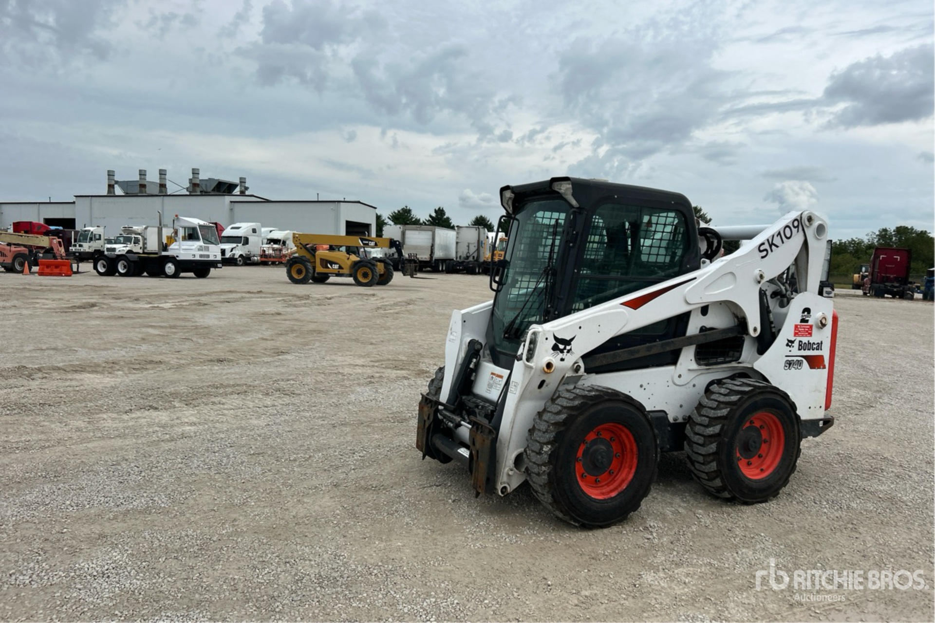 Photo of 2019 Bobcat S740