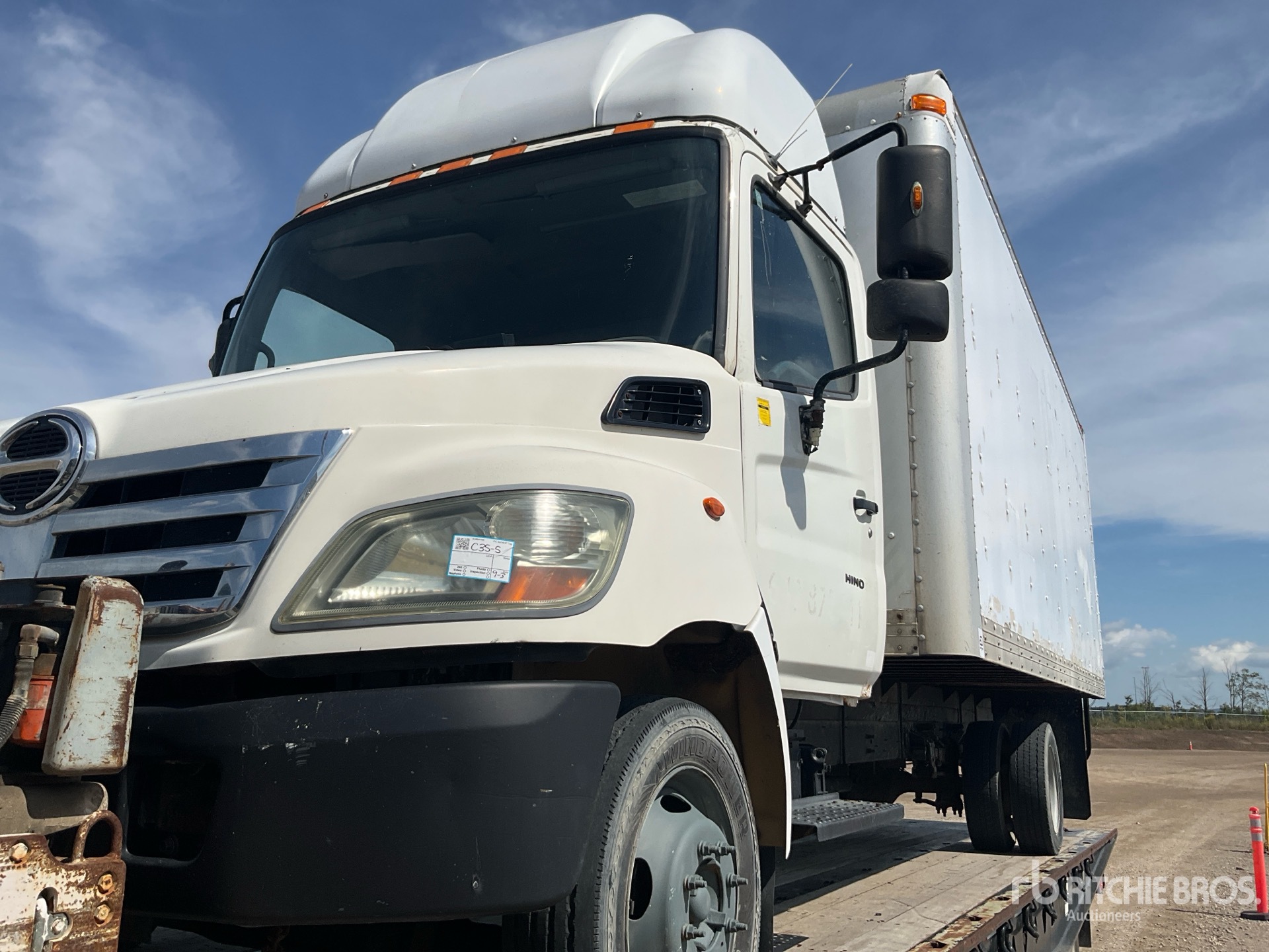 Photo of 2008 Hino 185