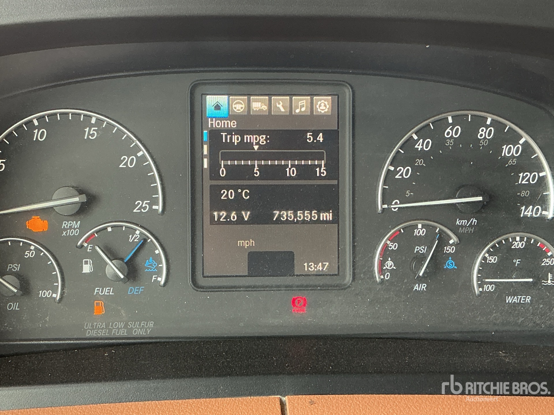 2019 Freightliner CASCADIA 126