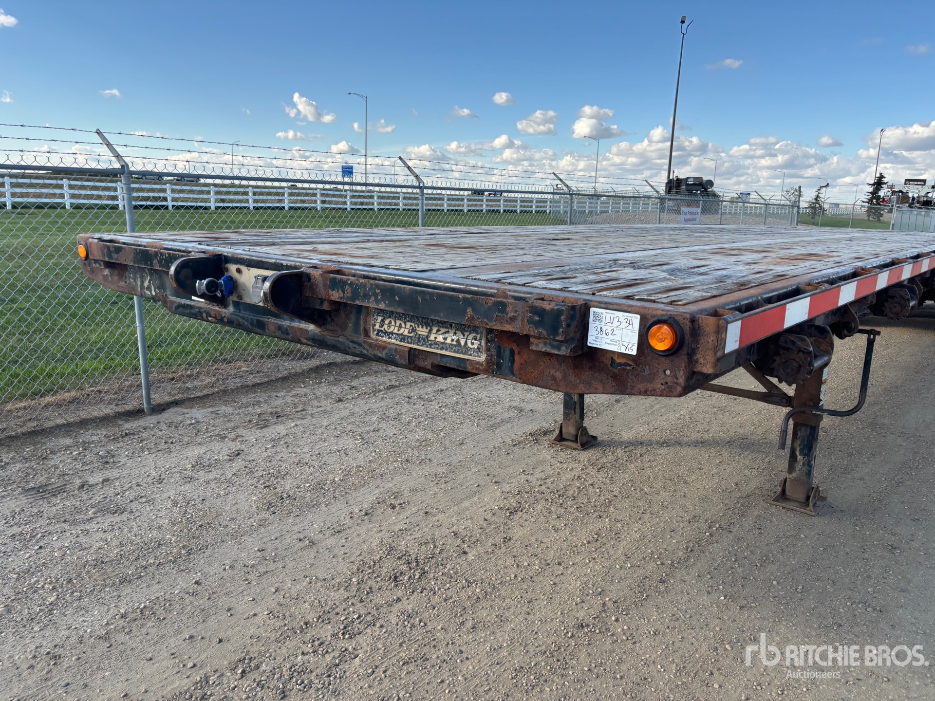 2005 Load King  53 FT TRI/A