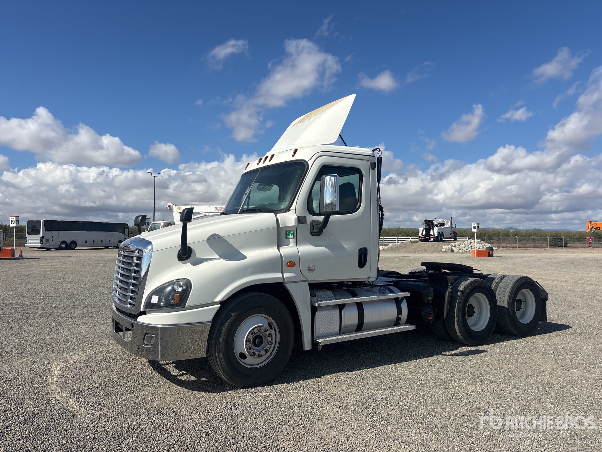 Photo of 2018 Freightliner CASCADIA 125