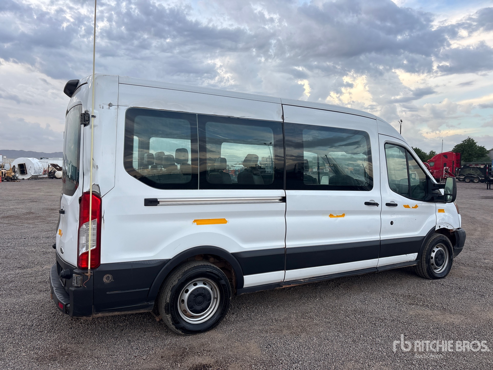 2018 Ford TRANSIT