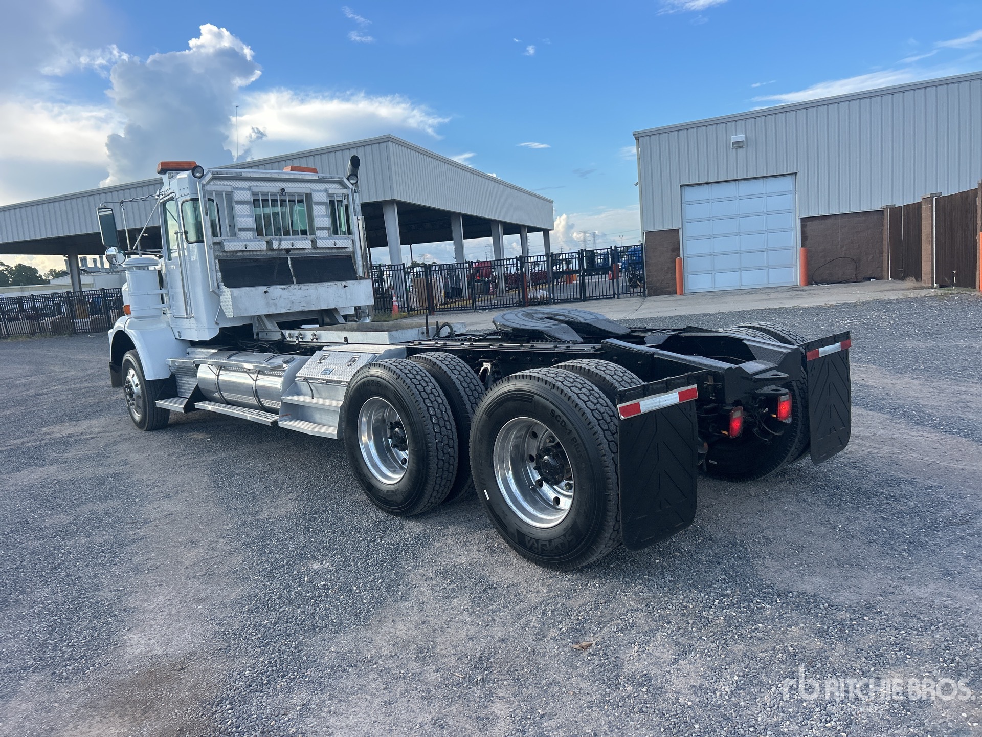 2002 Kenworth T800