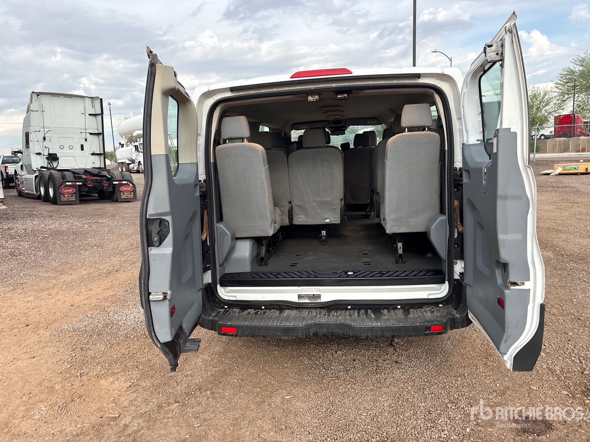 2019 Ford TRANSIT