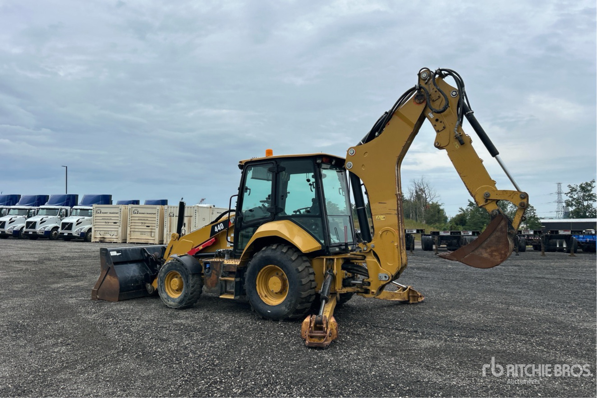 2019 Caterpillar 440