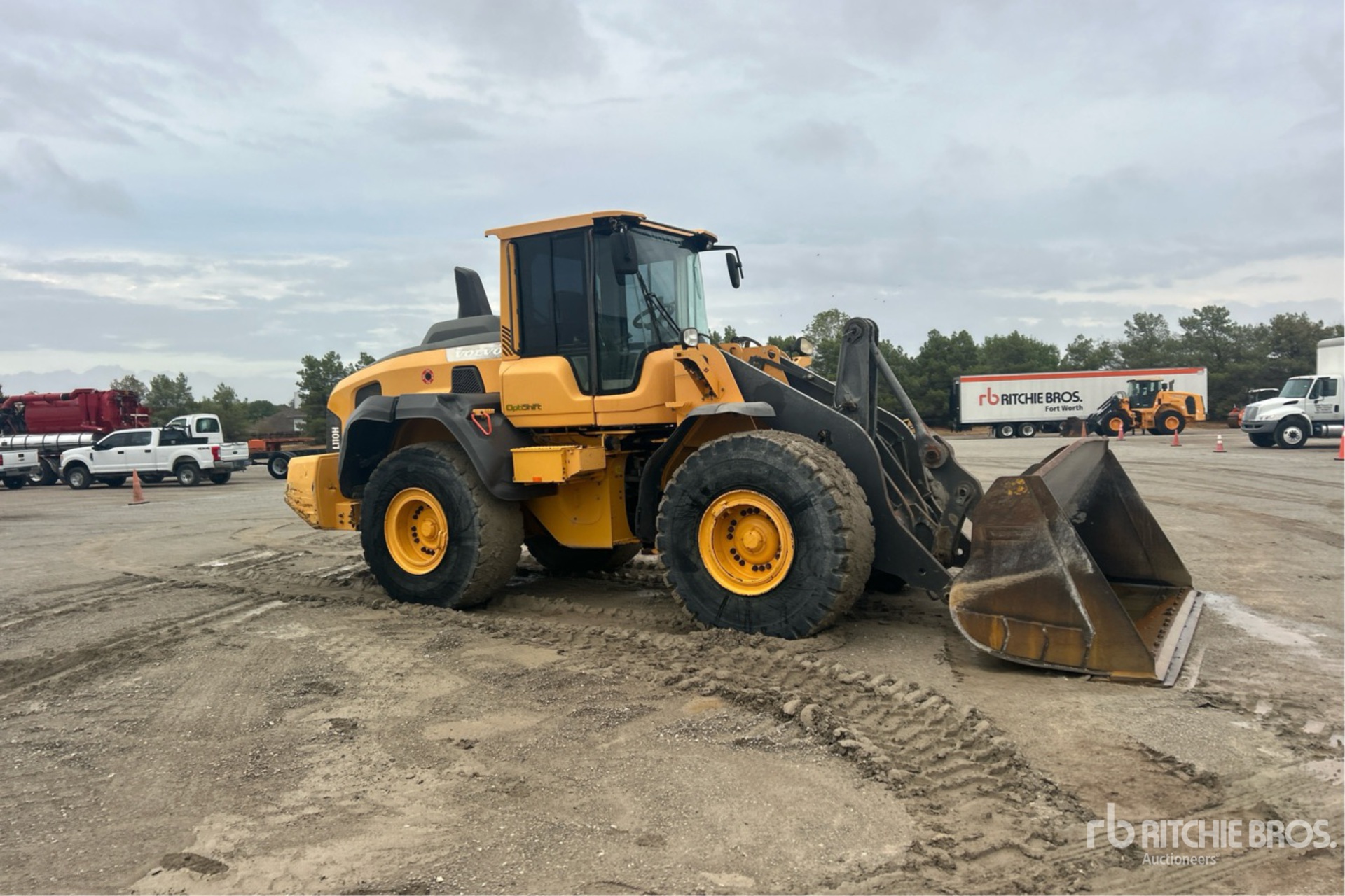 2017 Volvo L110H