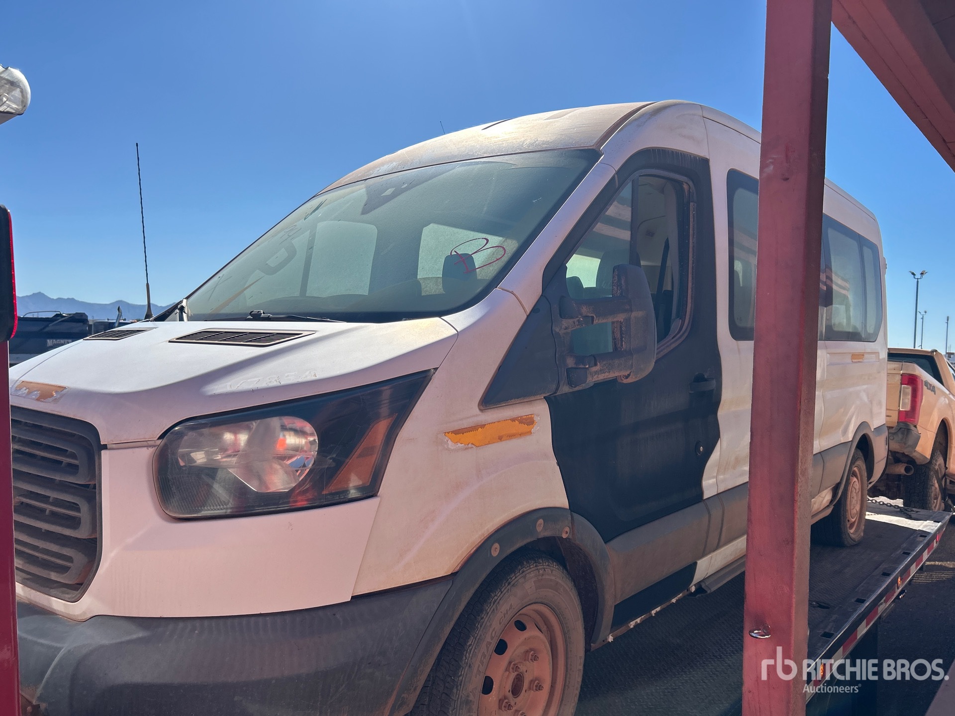 Photo of 2018 Ford TRANSIT 350