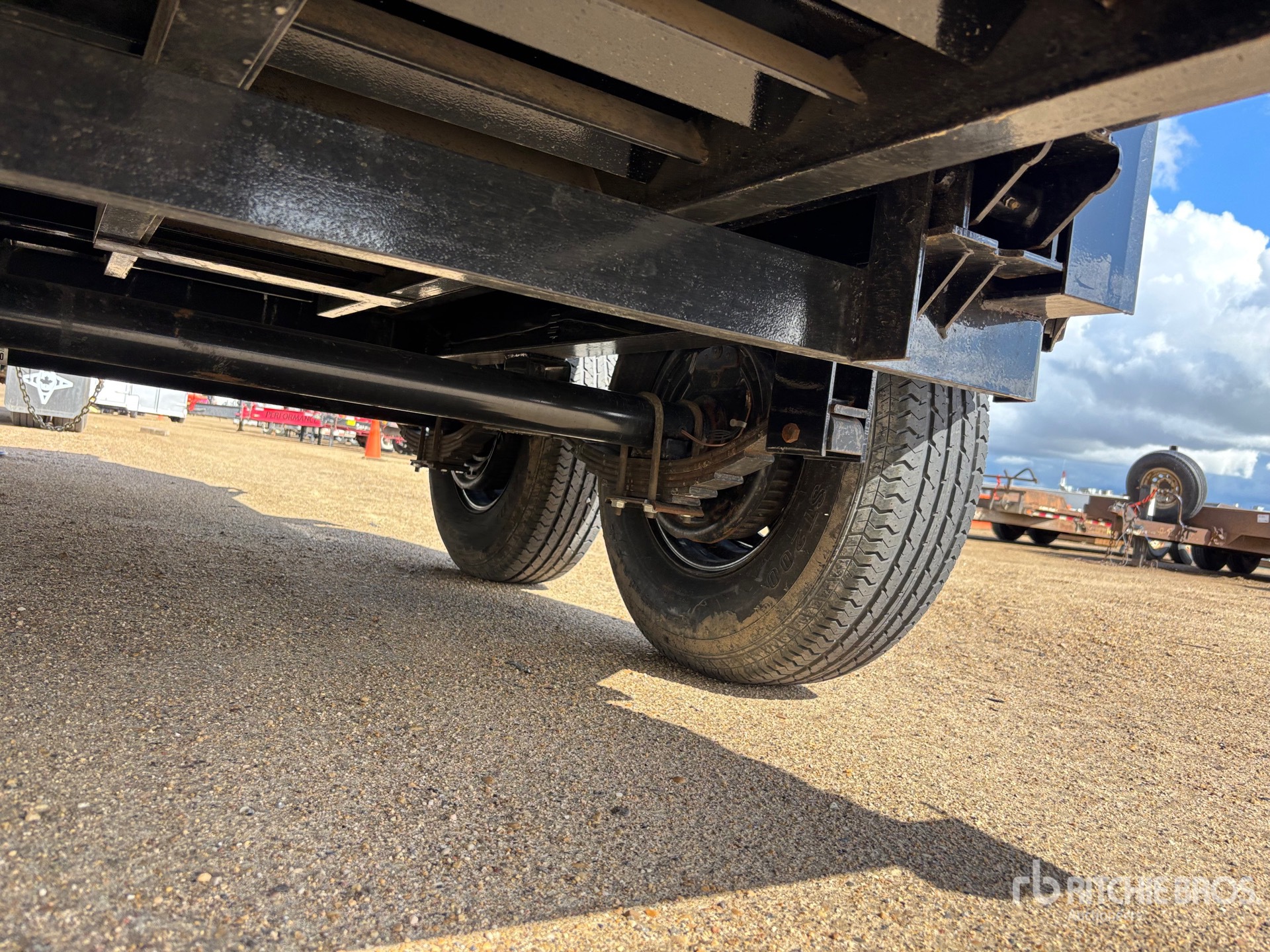2025 Load Trail 14 FT T/A (UNUSED)