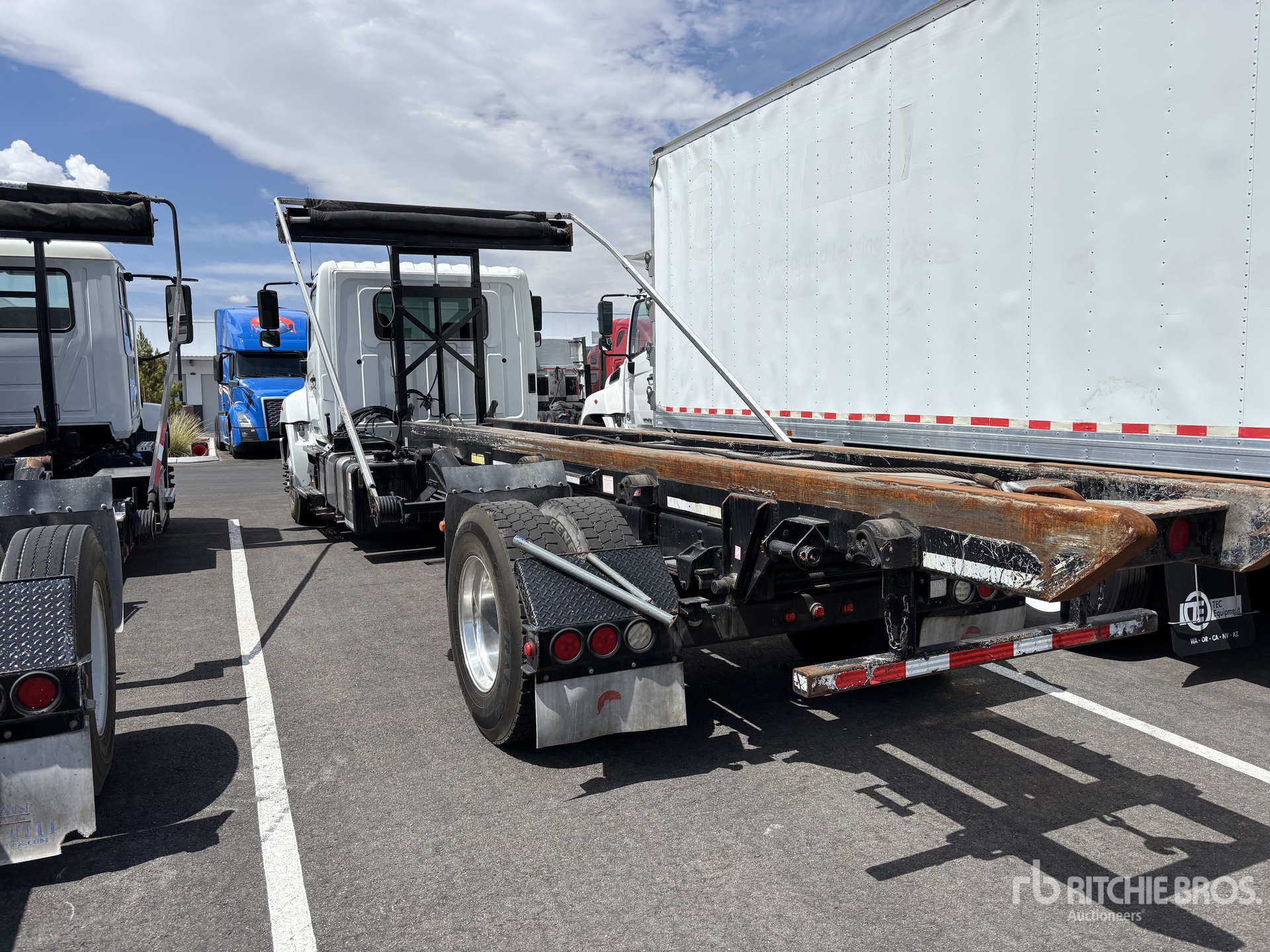 2018 Hino 268A