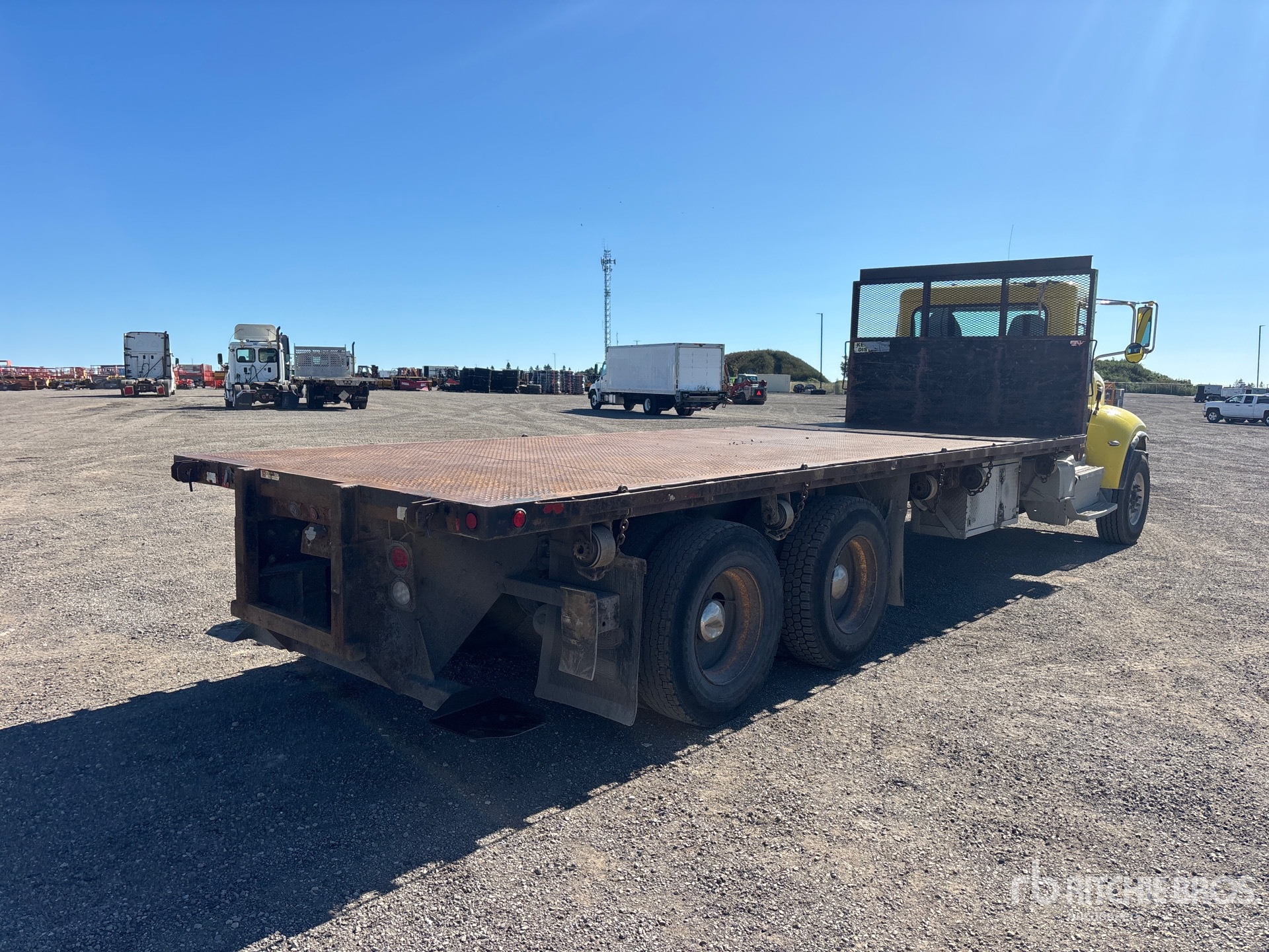 2014 Peterbilt 348