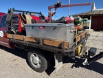 Configuration with Flat Bed Body