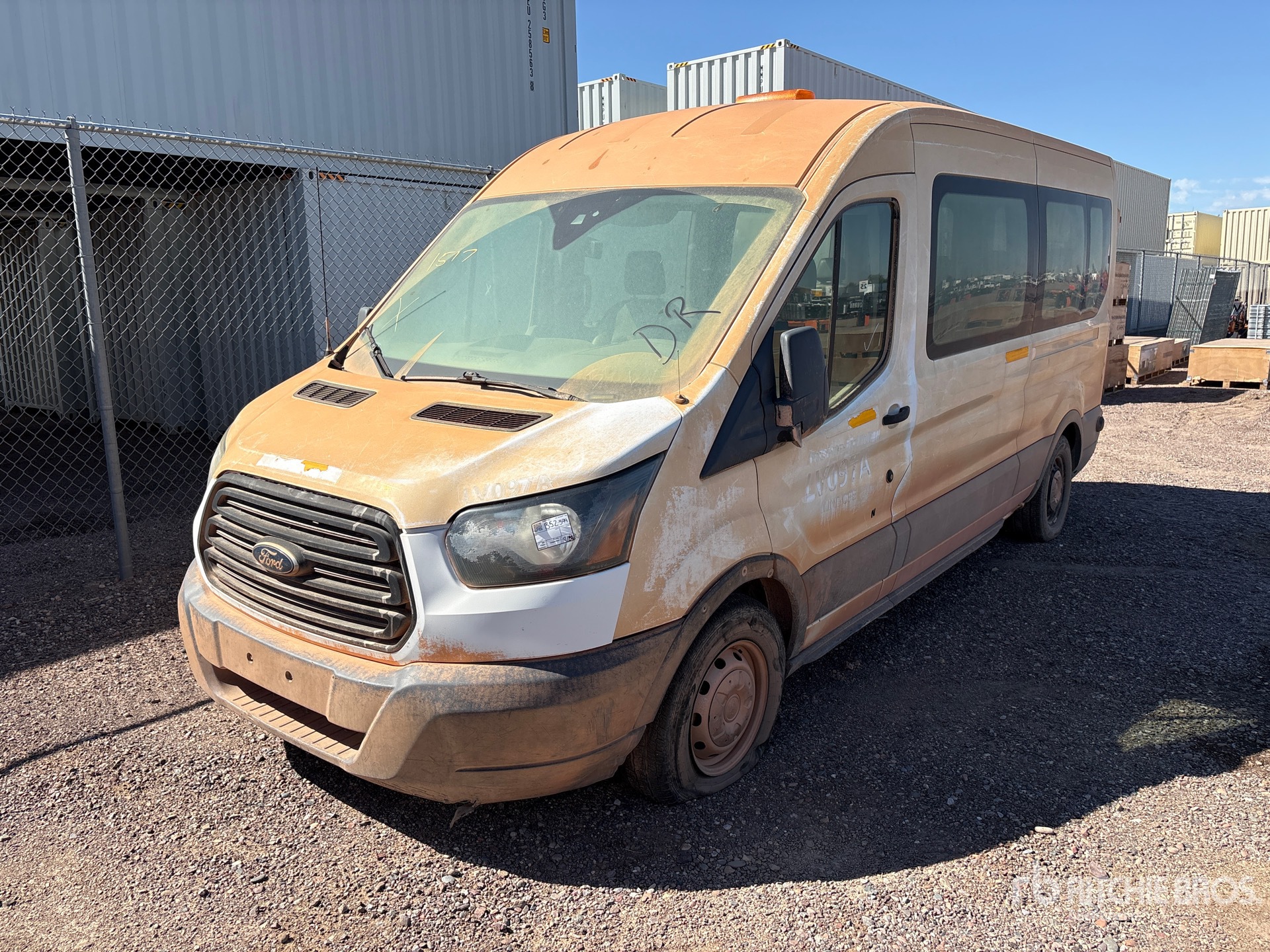 Photo of 2019 Ford TRANSIT 350