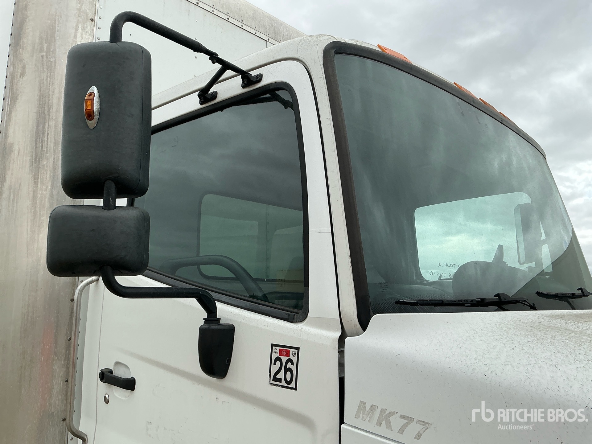 2019 Hino 268