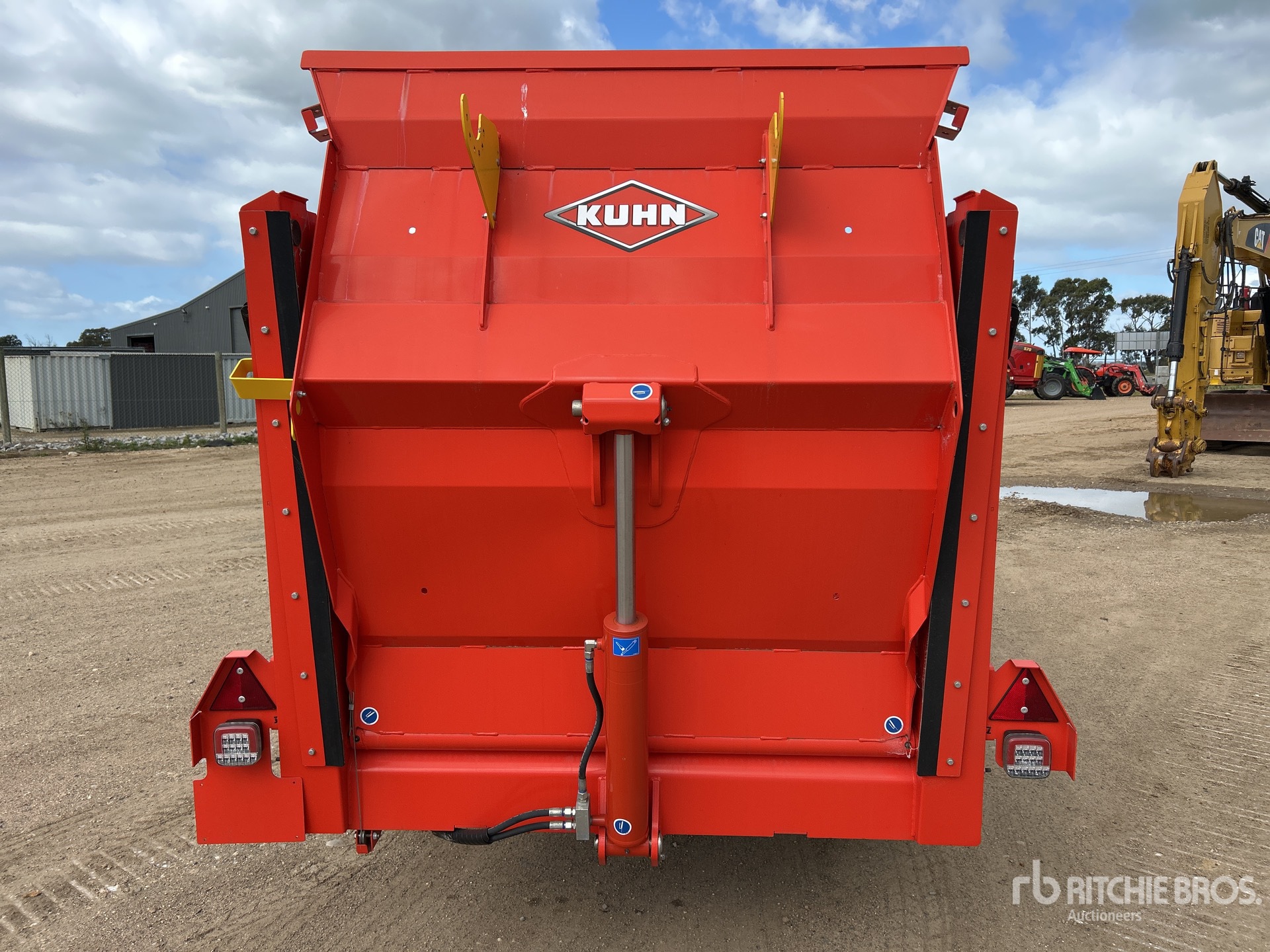 2023 Kuhn PRIMOR 5570 M