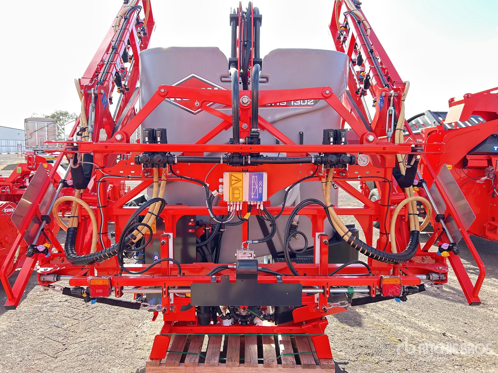 2023 Kuhn DELTIS 2