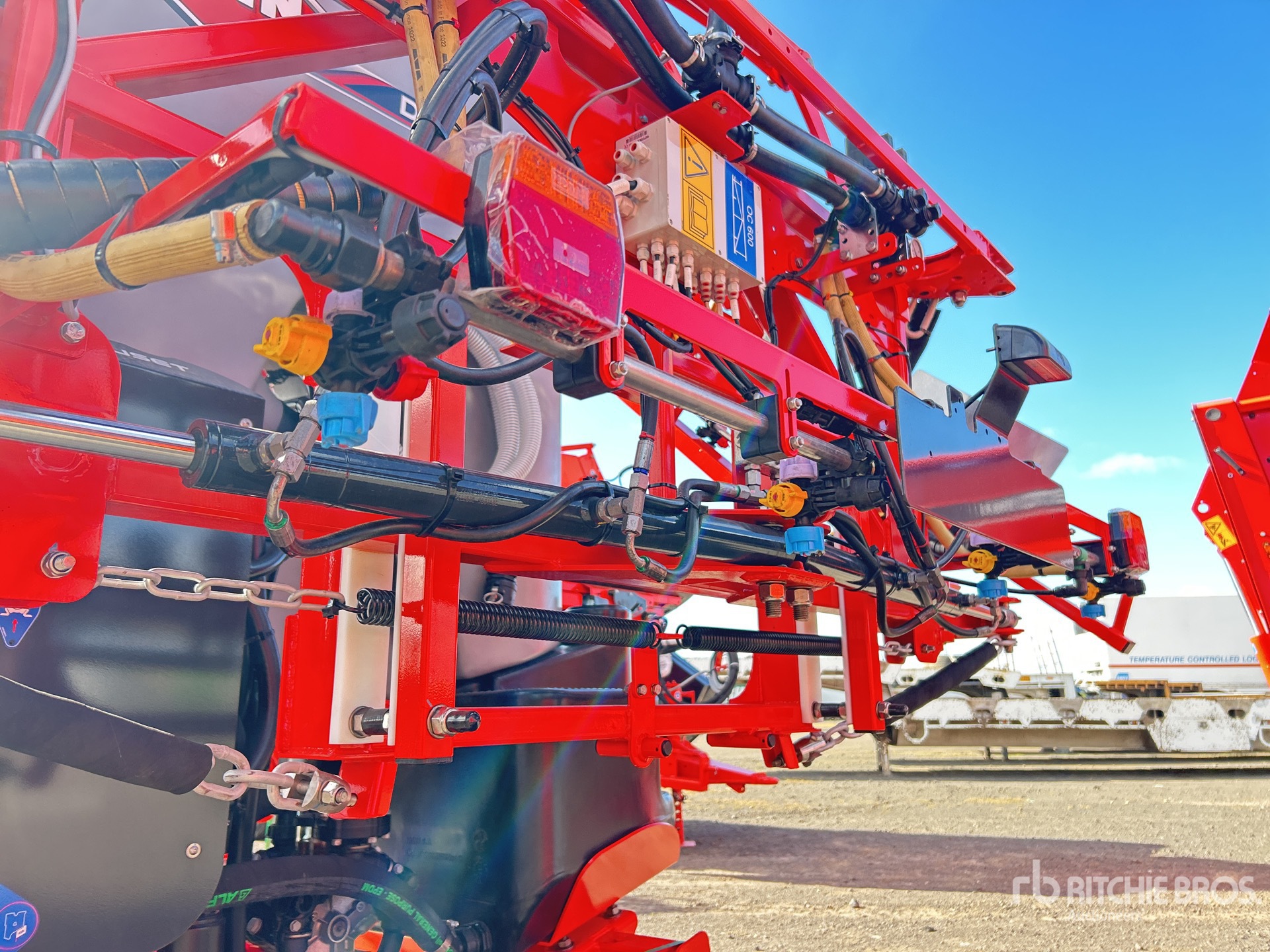 2023 Kuhn DELTIS 2