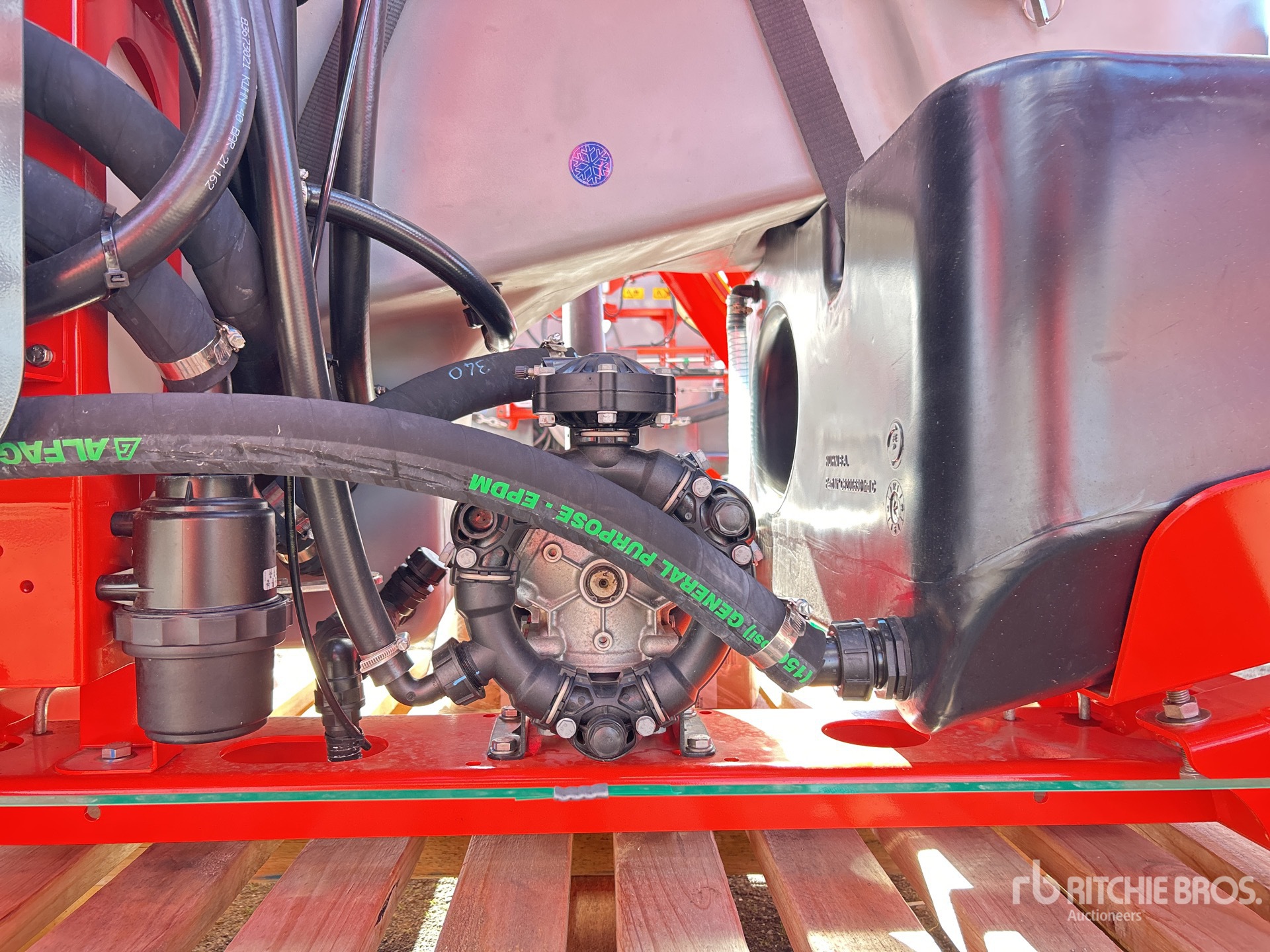 2023 Kuhn DELTIS 2