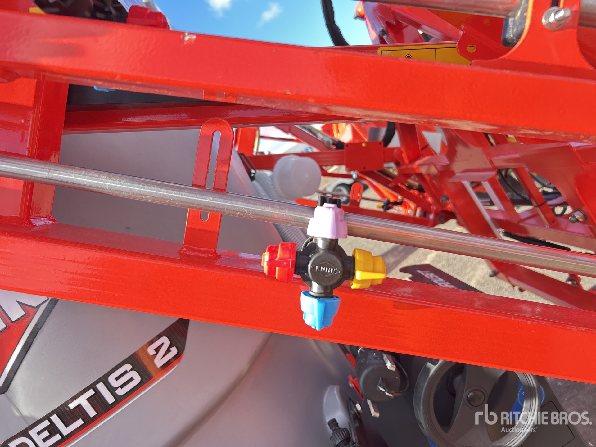 2023 Kuhn DELTIS 2