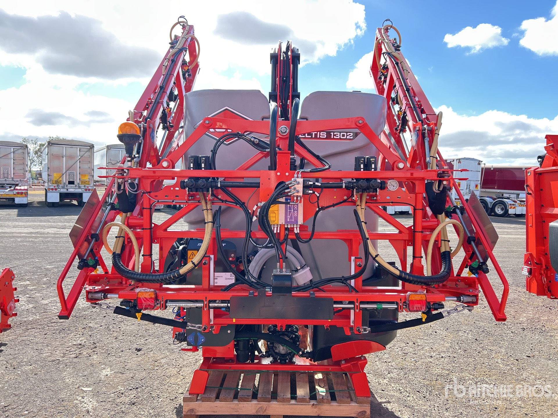 2023 Kuhn DELTIS 2
