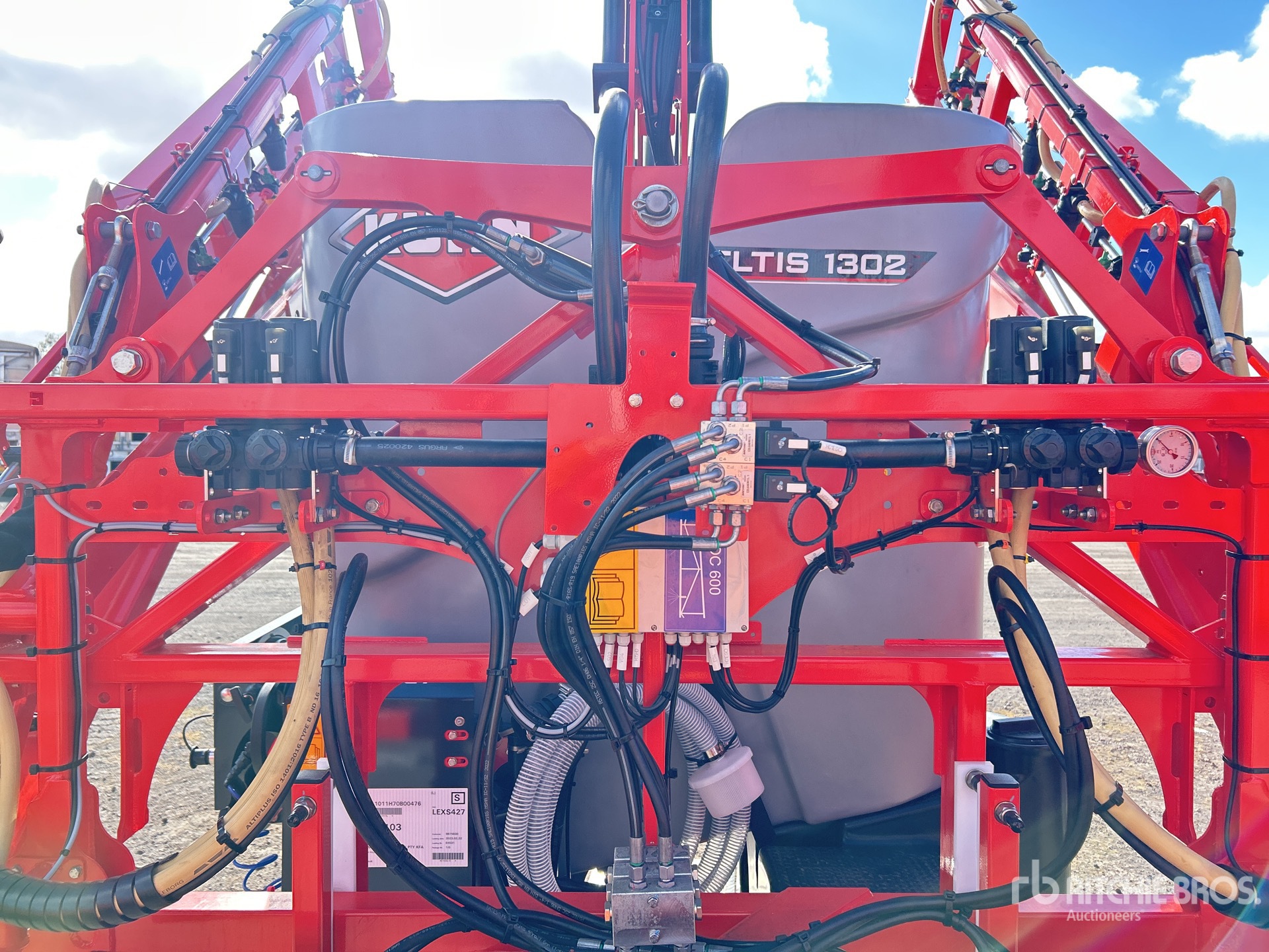 2023 Kuhn DELTIS 2