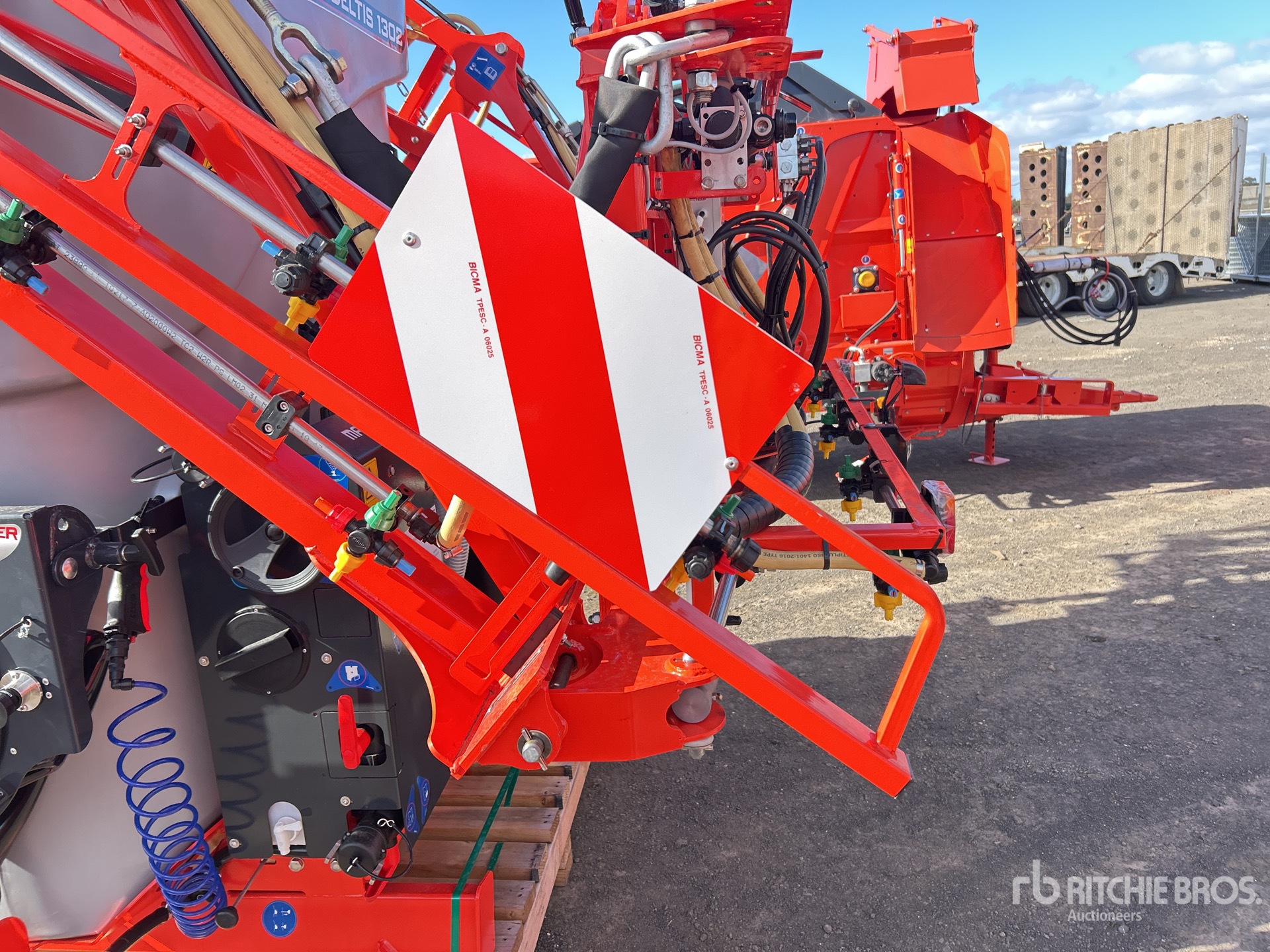 2023 Kuhn DELTIS 2