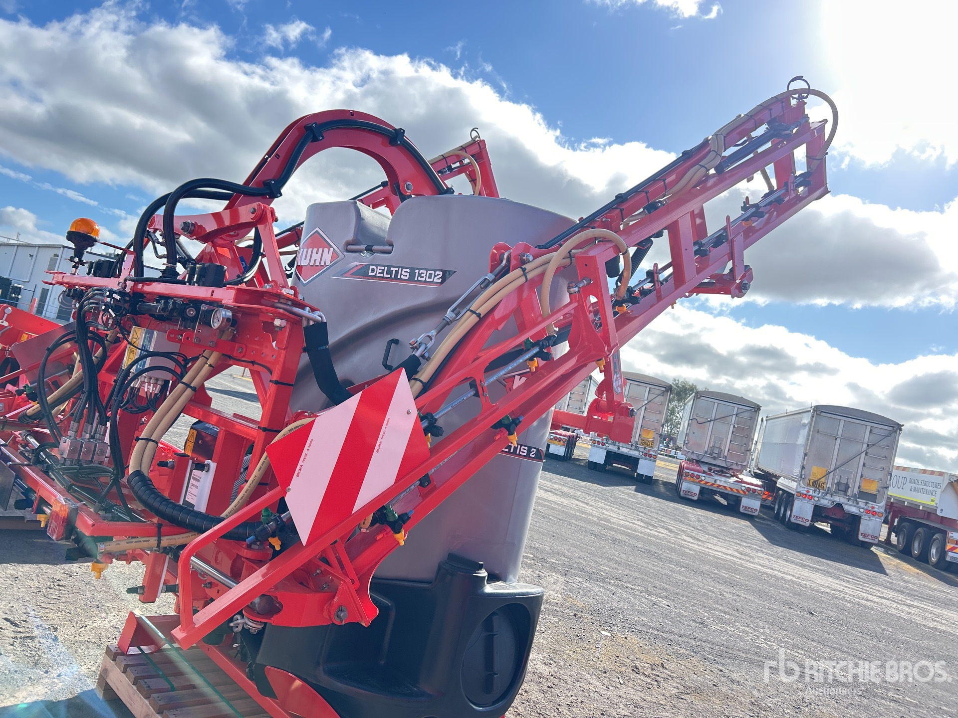 2023 Kuhn DELTIS 2