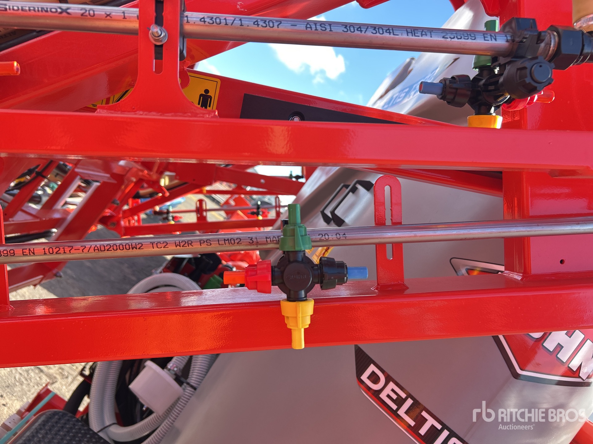 2023 Kuhn DELTIS 2