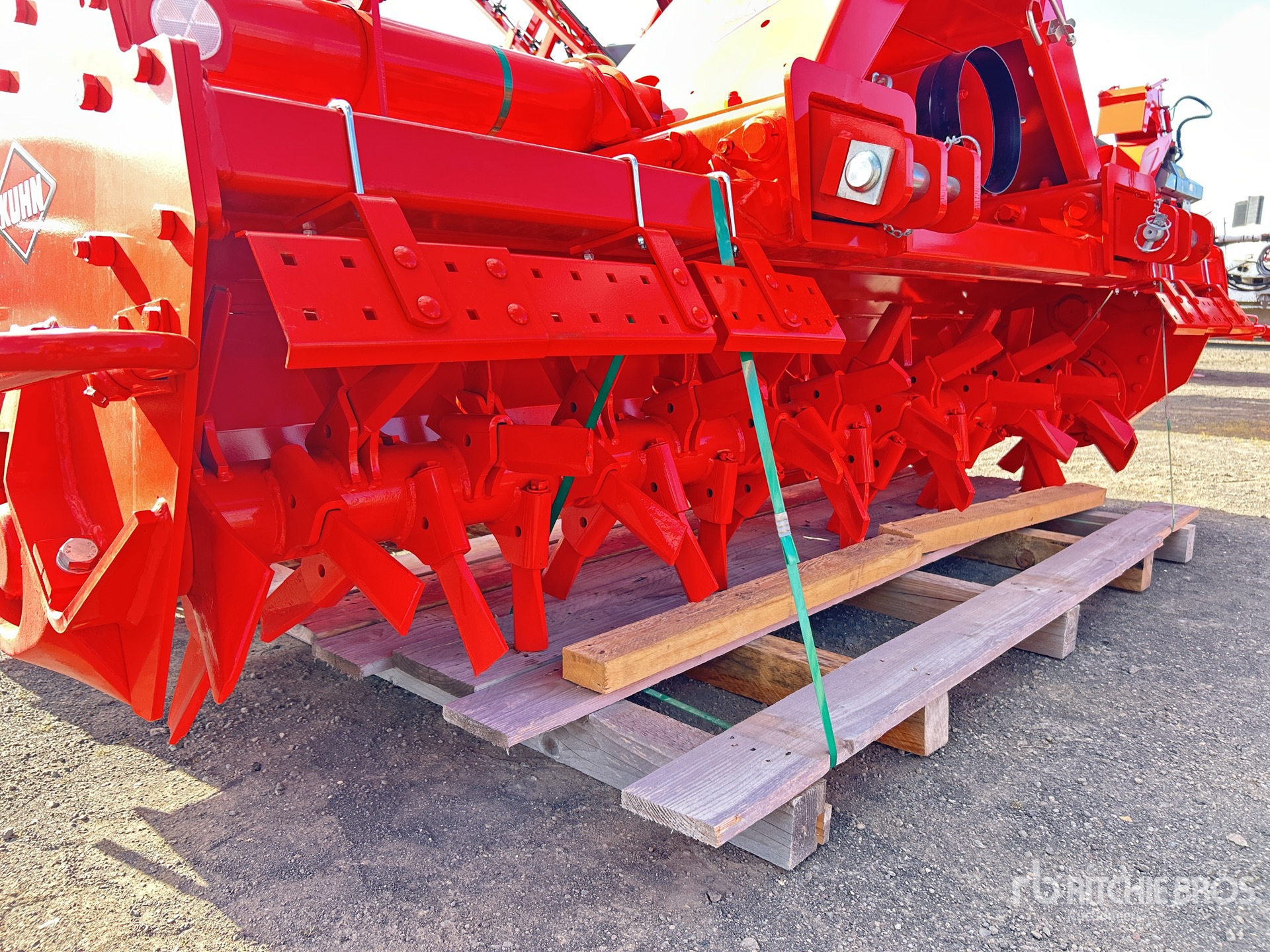 2022 Kuhn EL282-300