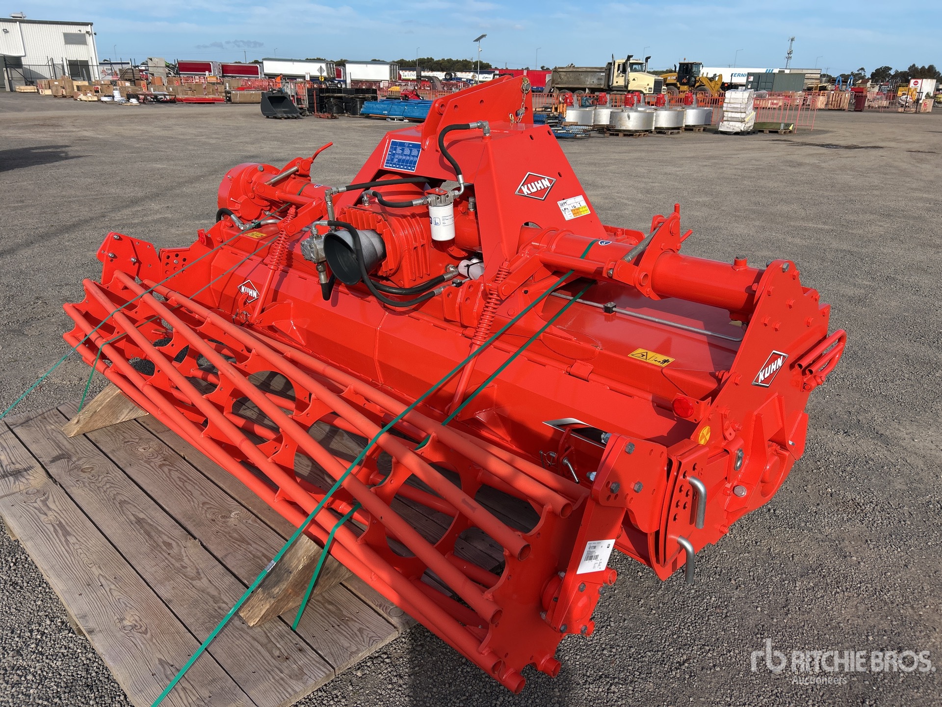 2021 Kuhn EL282-300