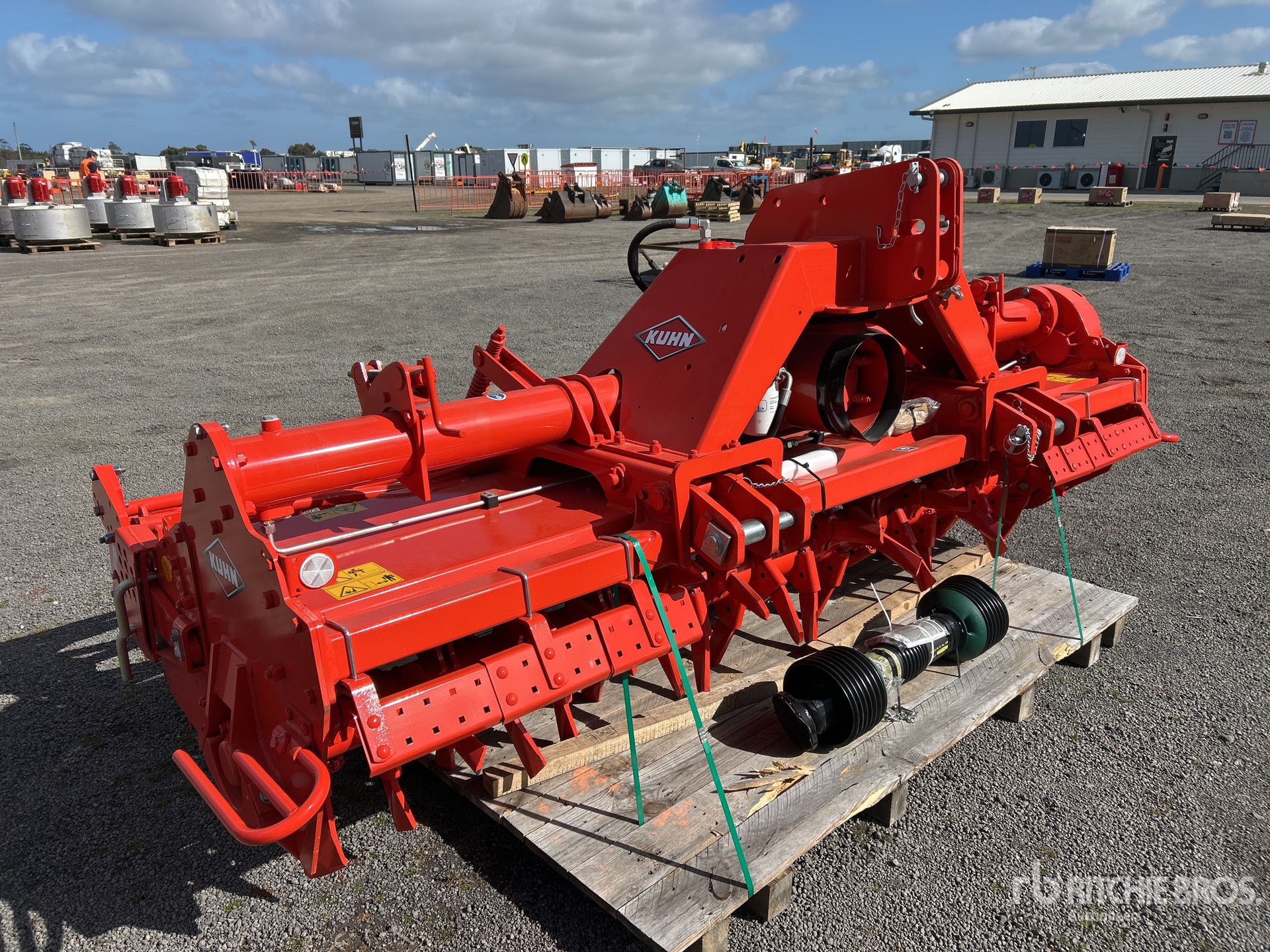 2022 Kuhn EL282-300