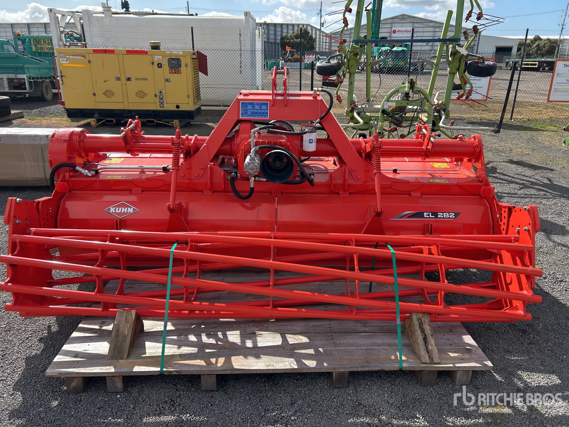 2022 Kuhn EL282-300