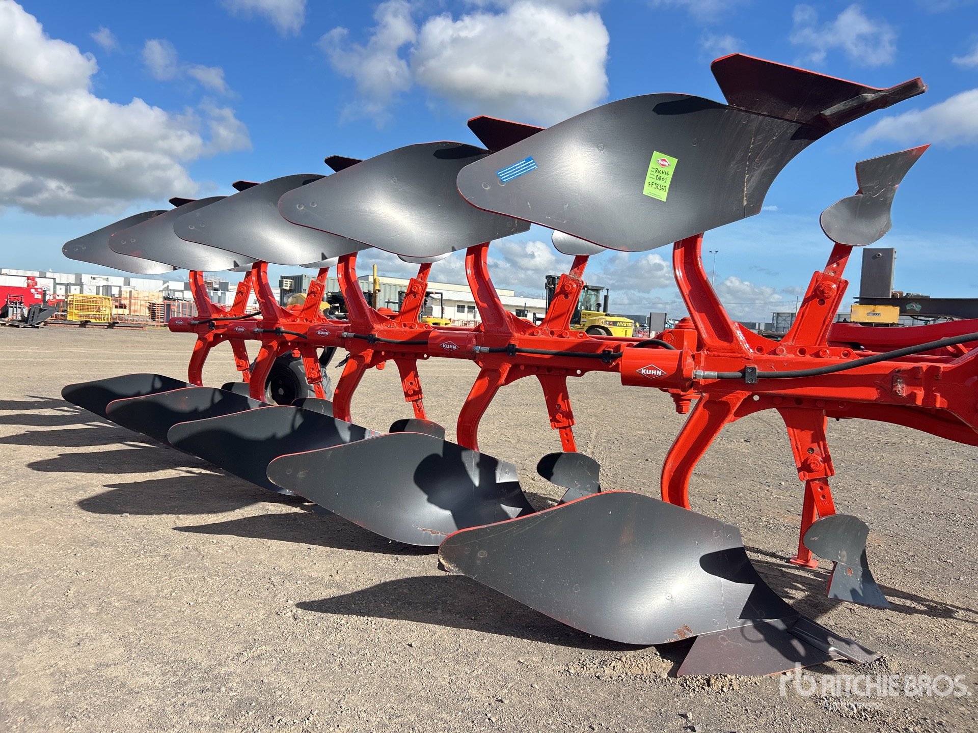 2024 Kuhn VM153 4E/5H 102