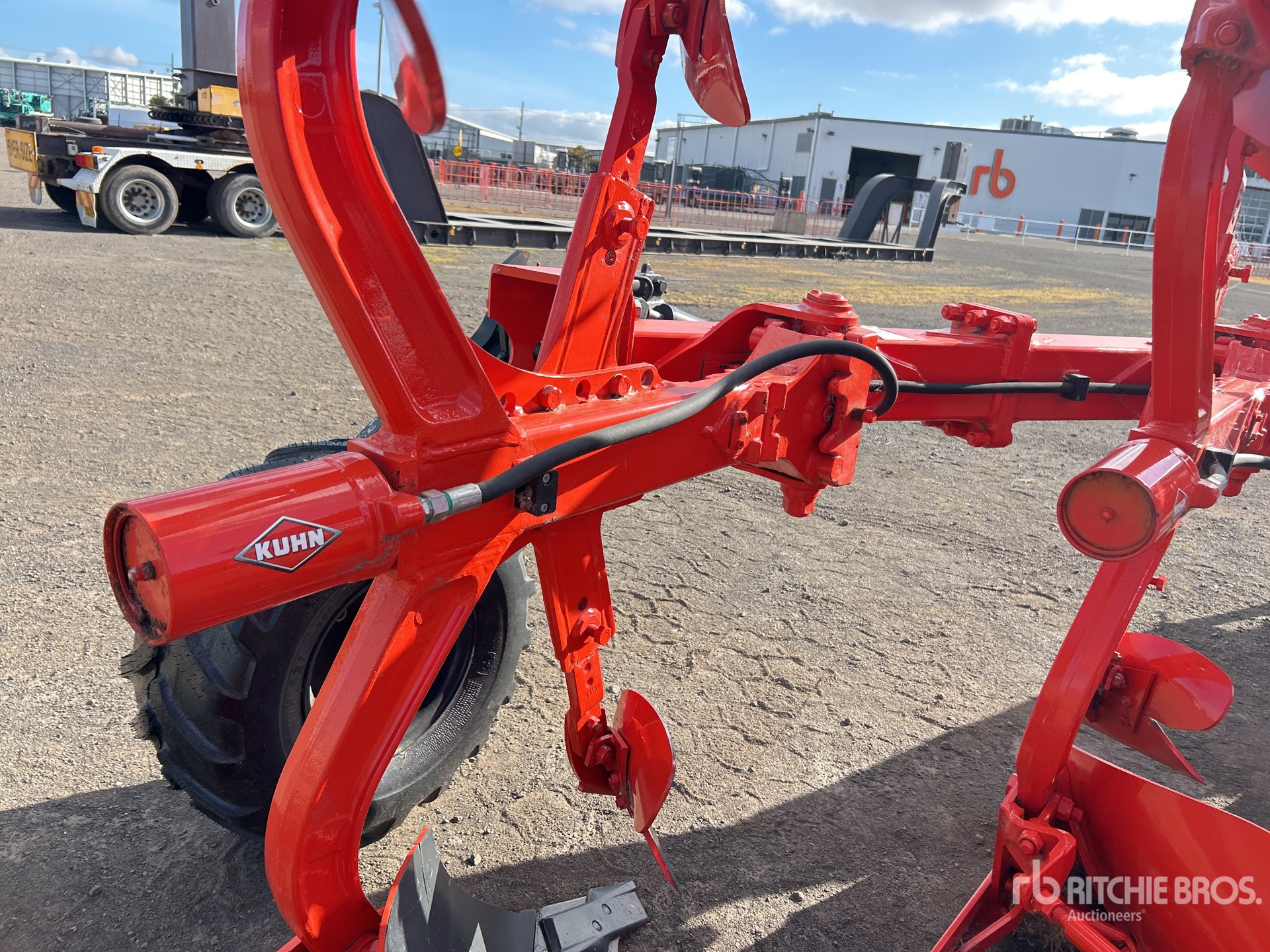 2024 Kuhn VM153 4E/5H 102