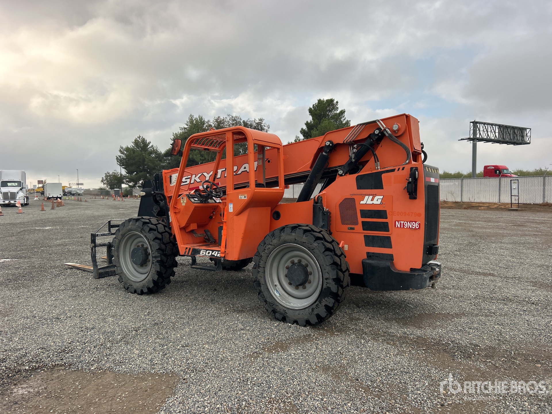 2019 Skytrak TL6042