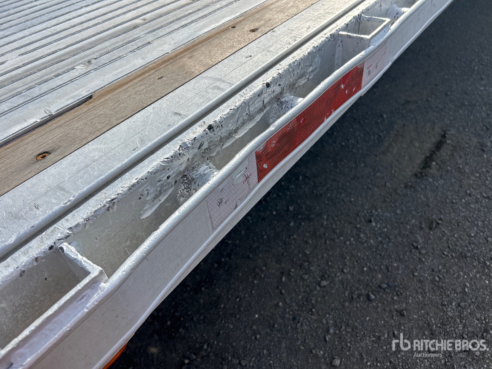 2012 Alutrec 53 FT T/A