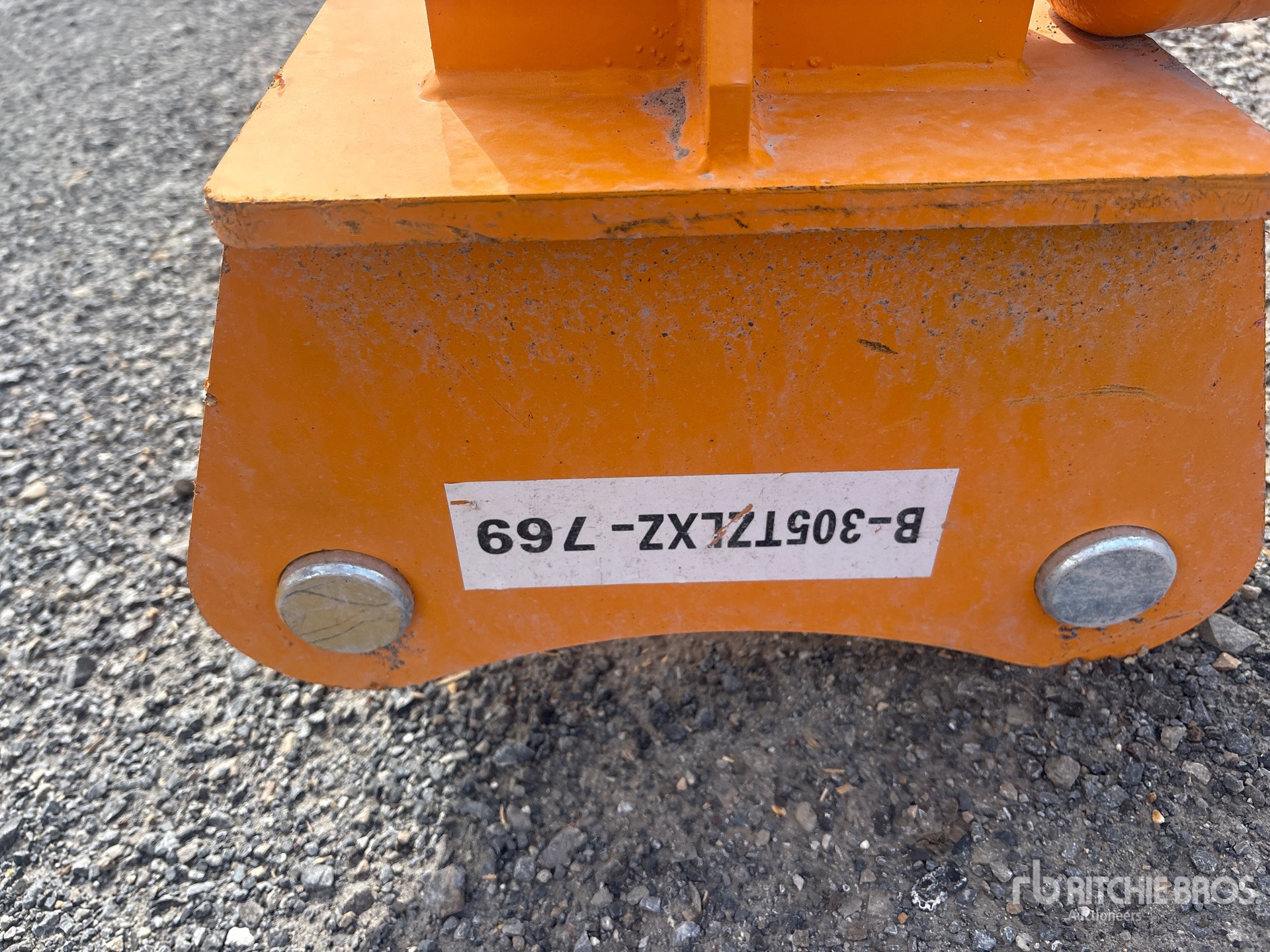 2026 GIYI 60 in - Fits Cat 305 (Unused)