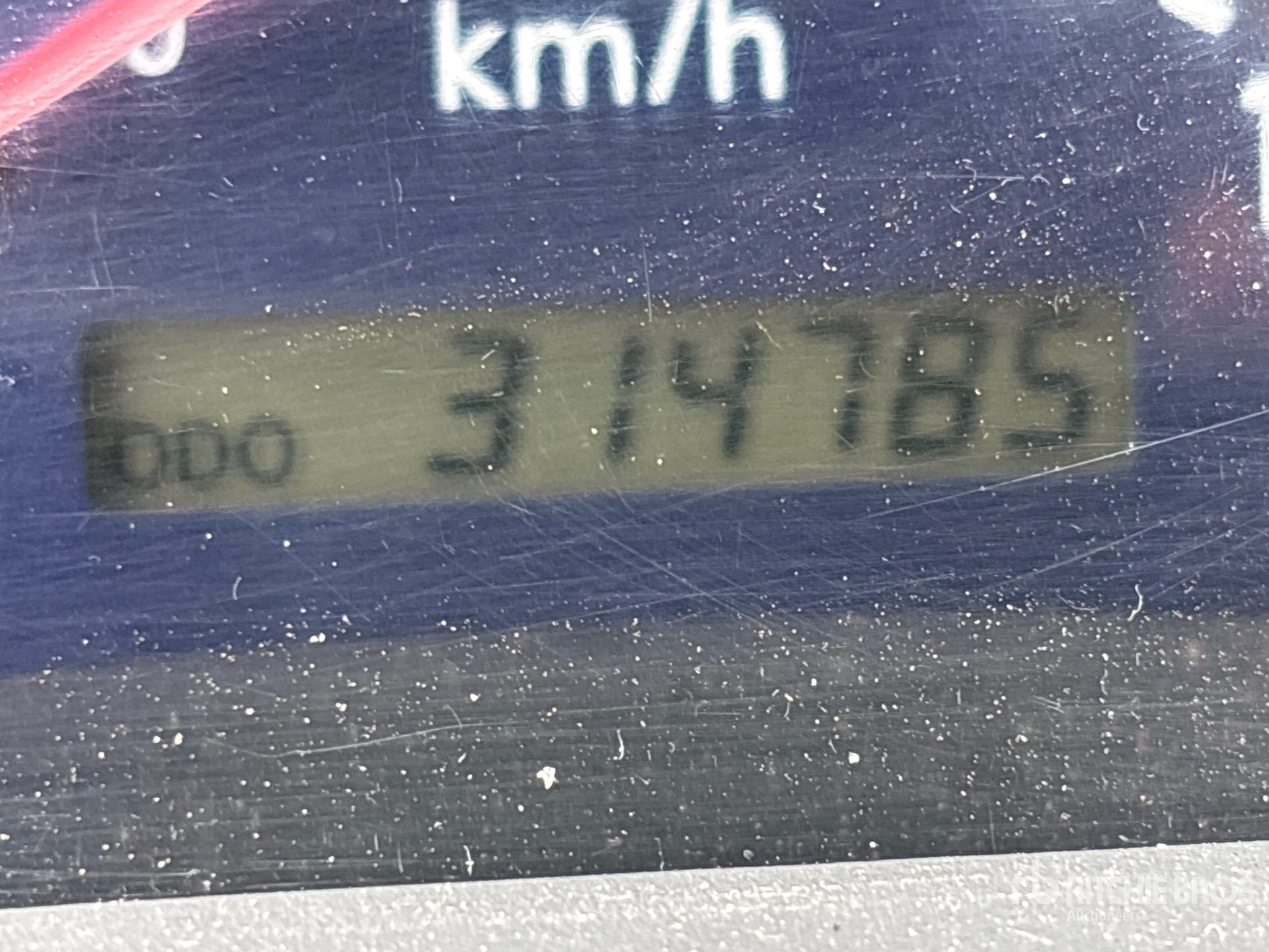 2007 Mitsubishi FE84D