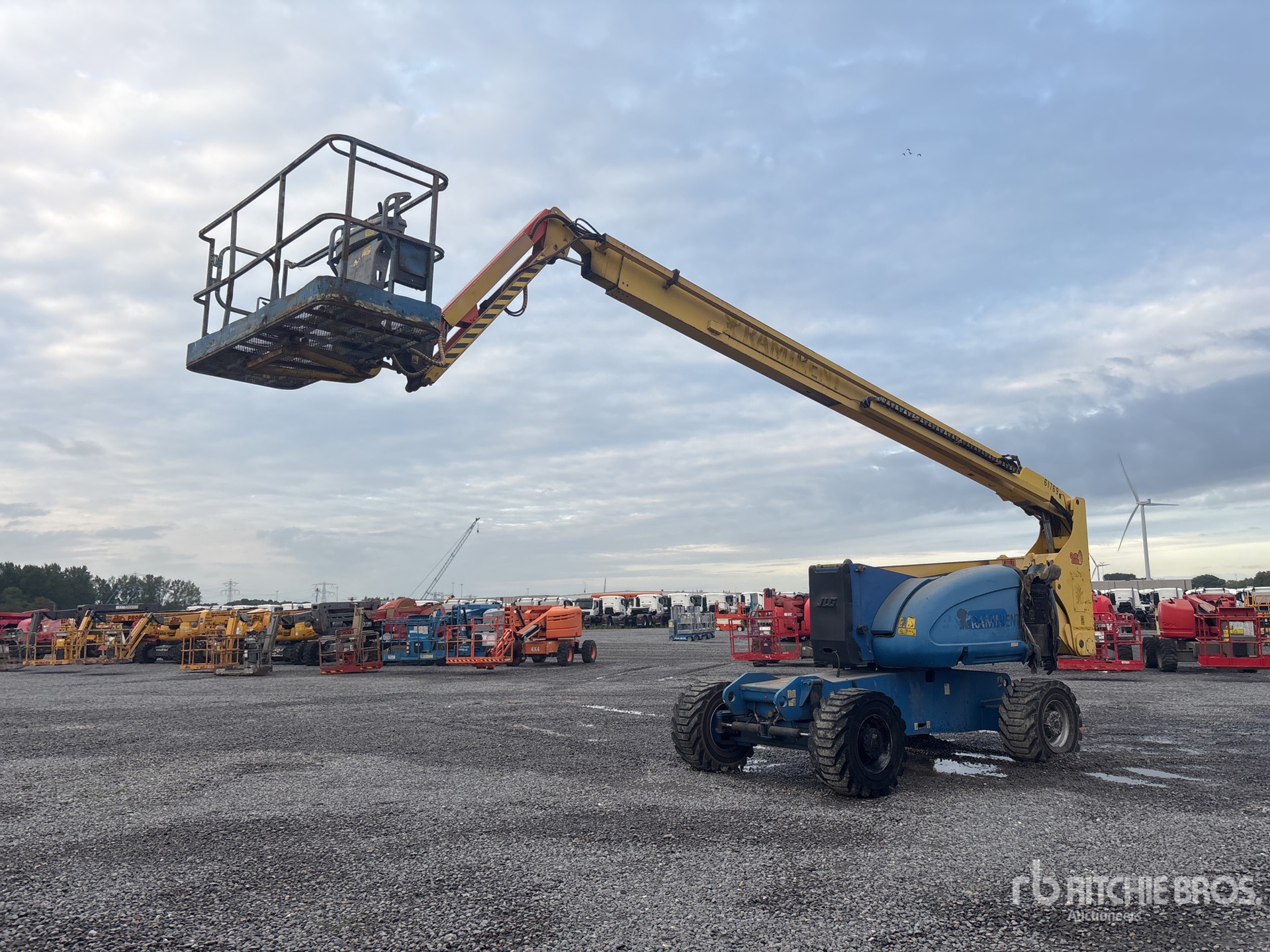 2008 JLG 800 AJ