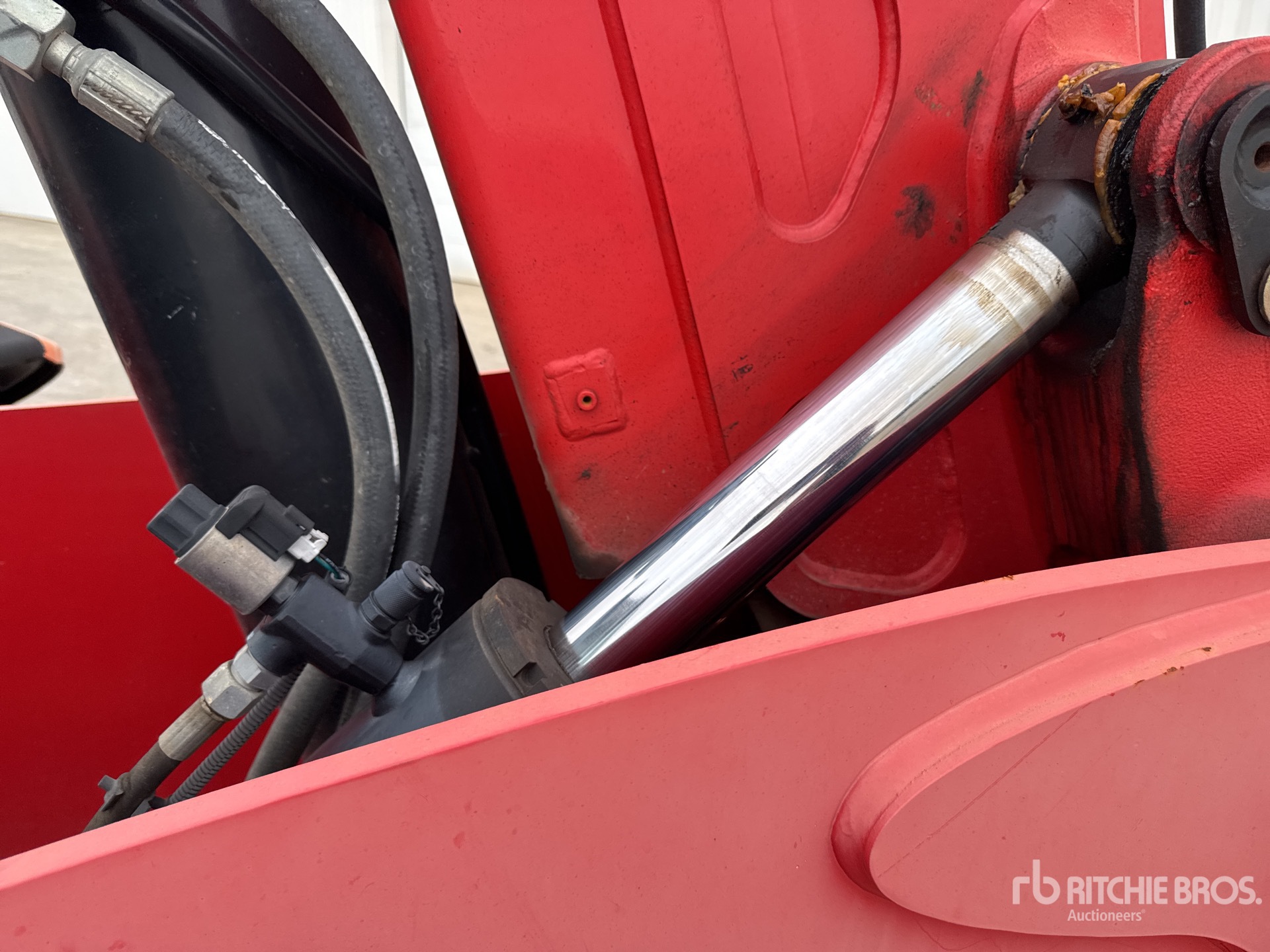 2014 Manitou MT1335
