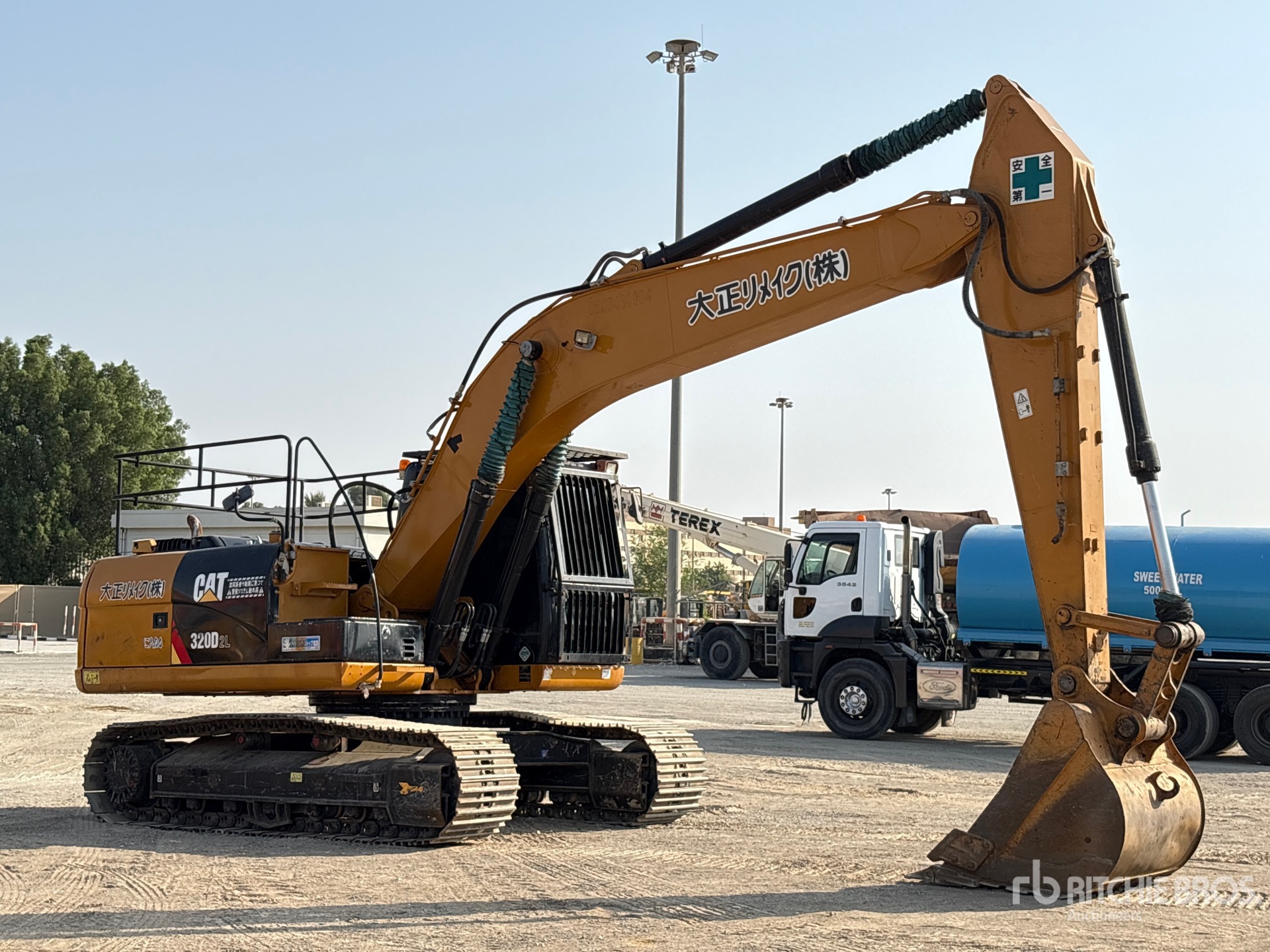 2010 Caterpillar 320D