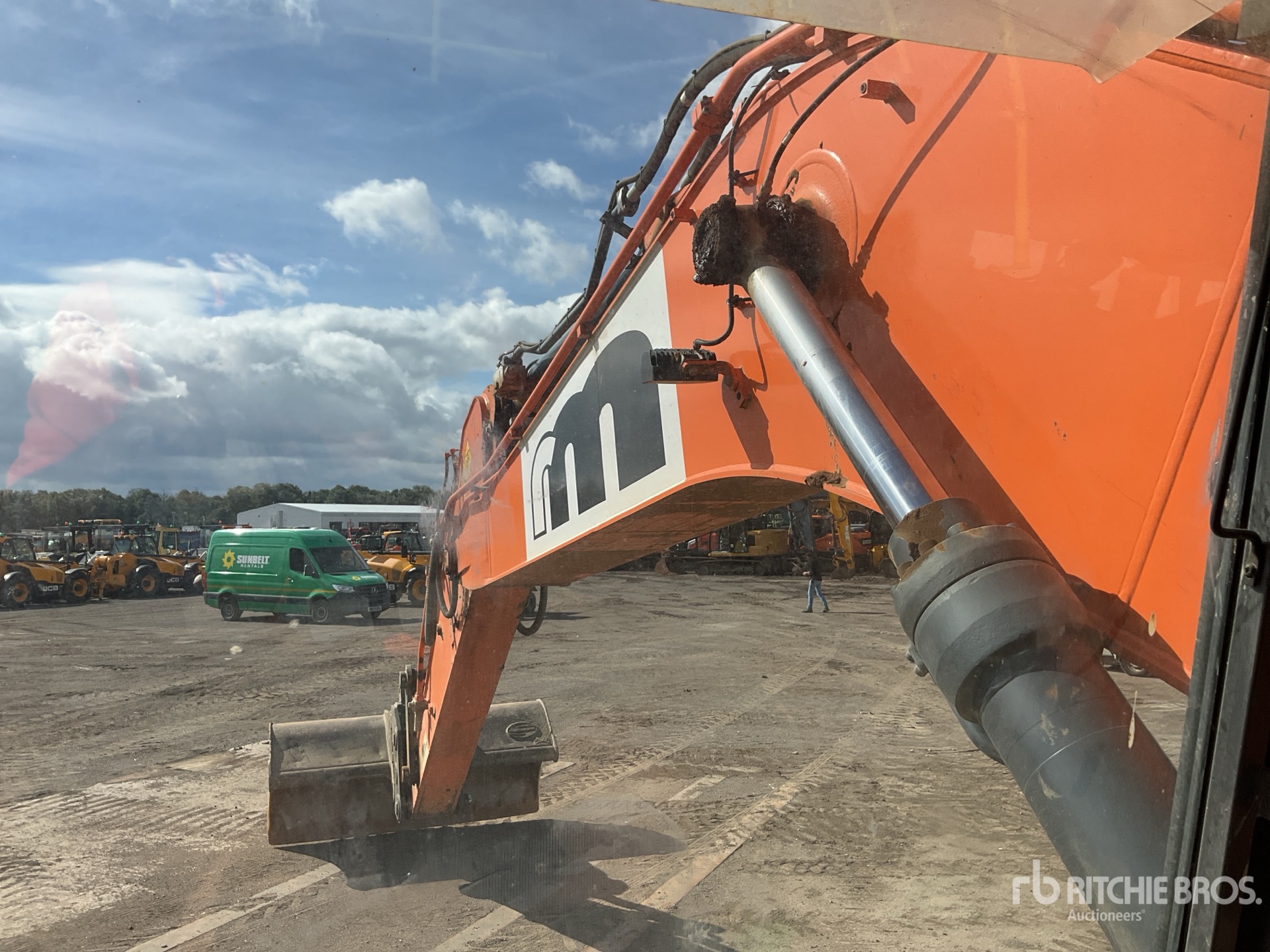2021 Doosan DX225LC-7