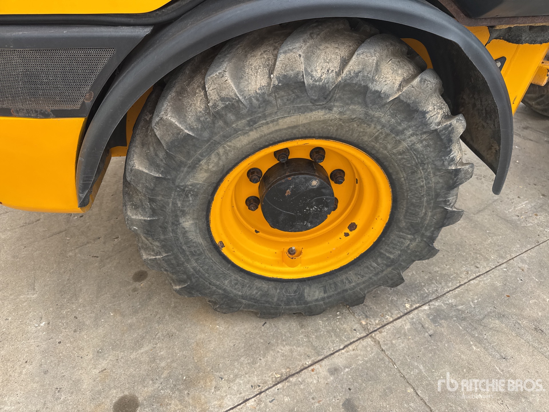 JCB 407