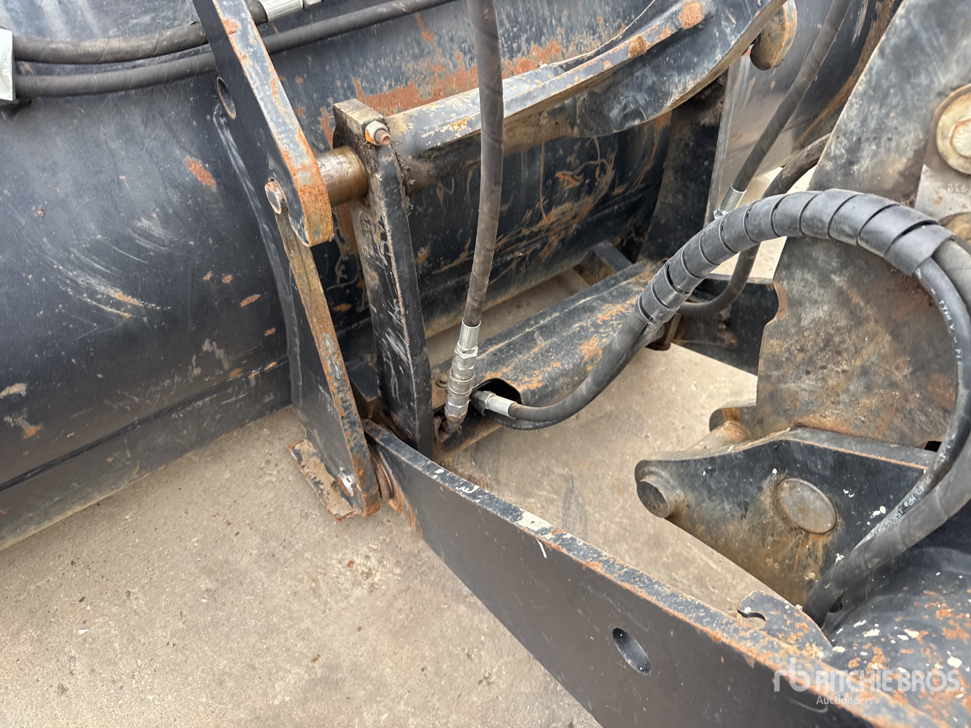 JCB 407