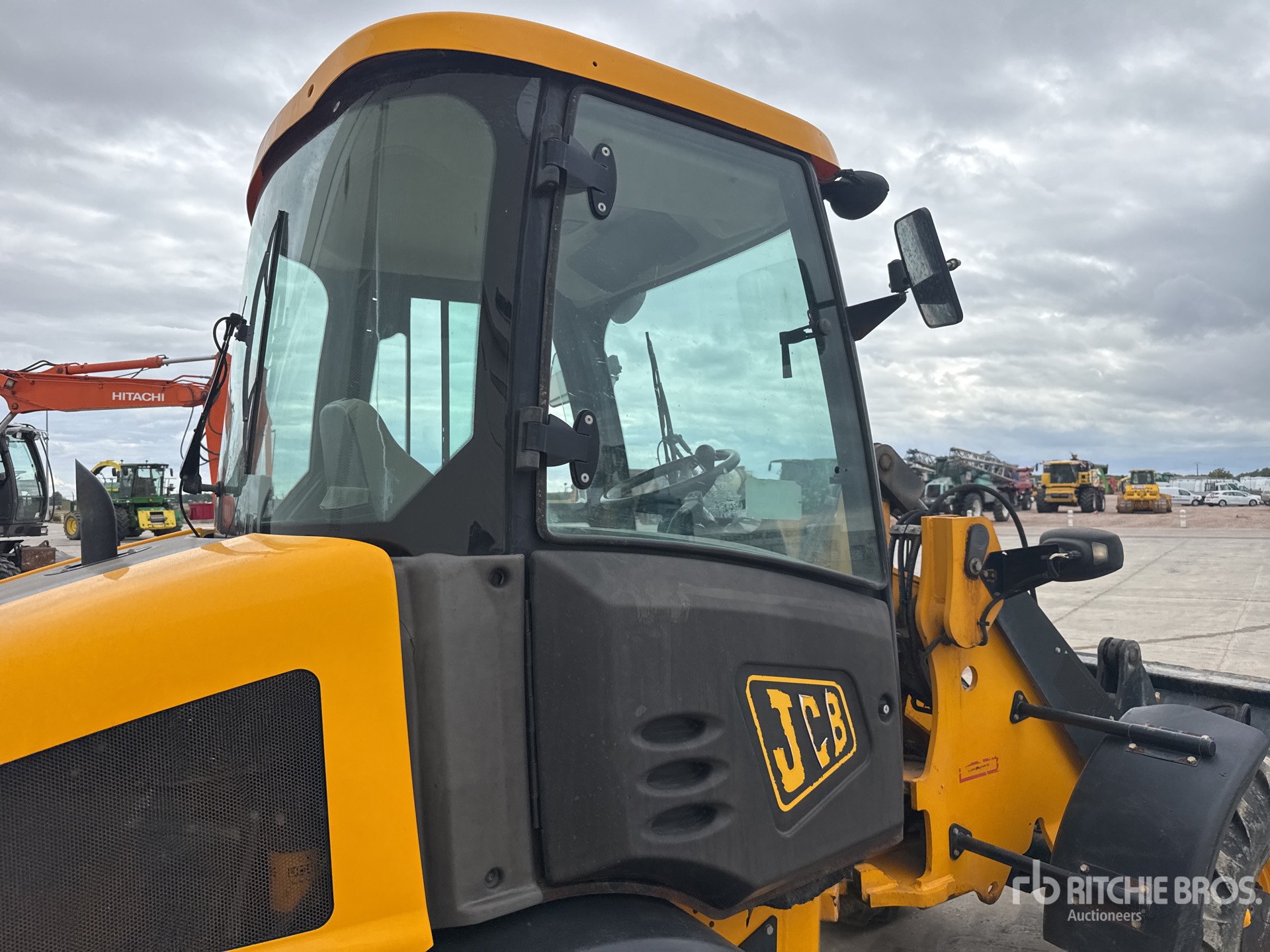 JCB 407
